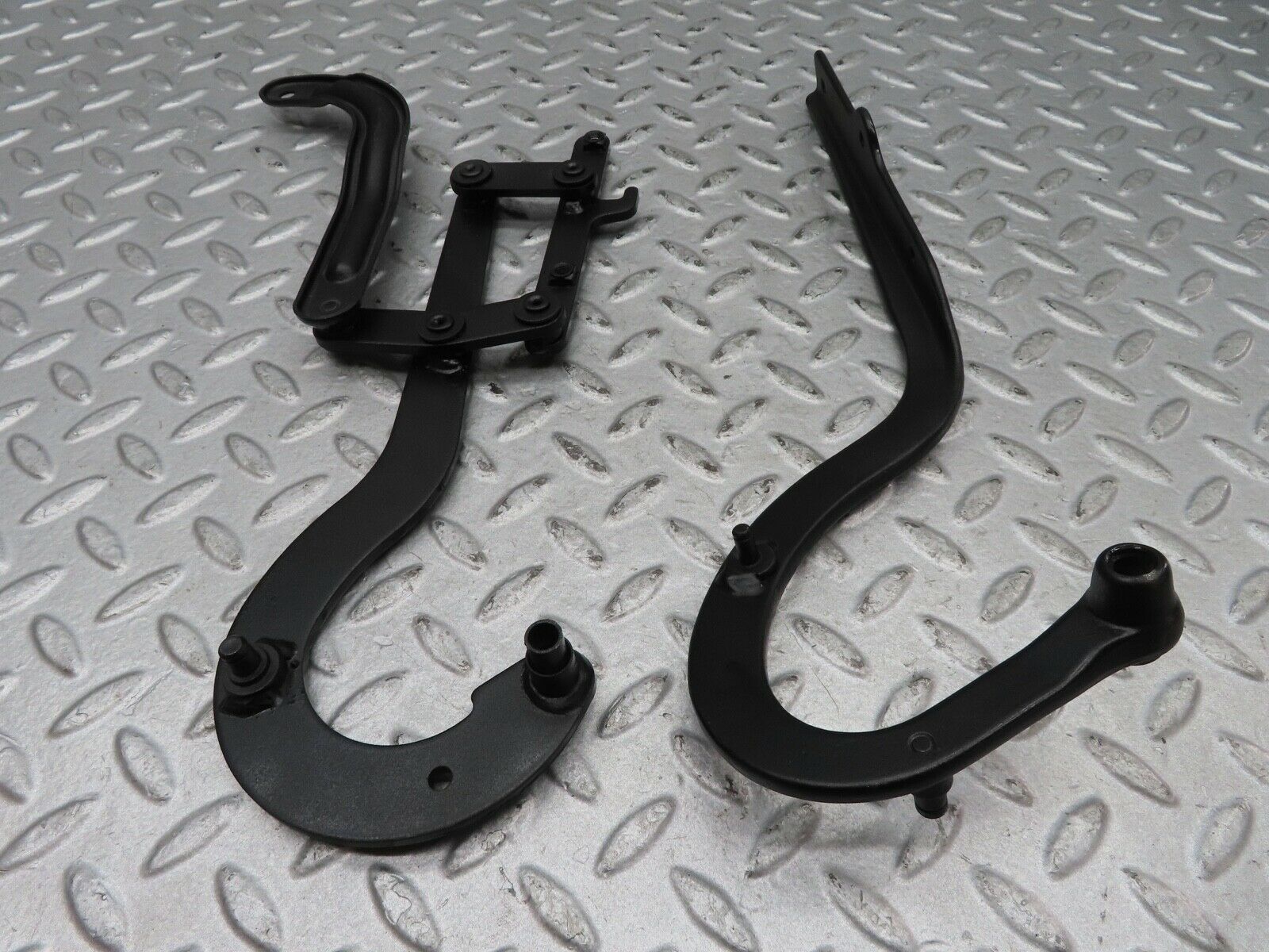 17274 Mercedes-Benz R129 300SL Coupe Trunk Boot Lid Hinge Left Side