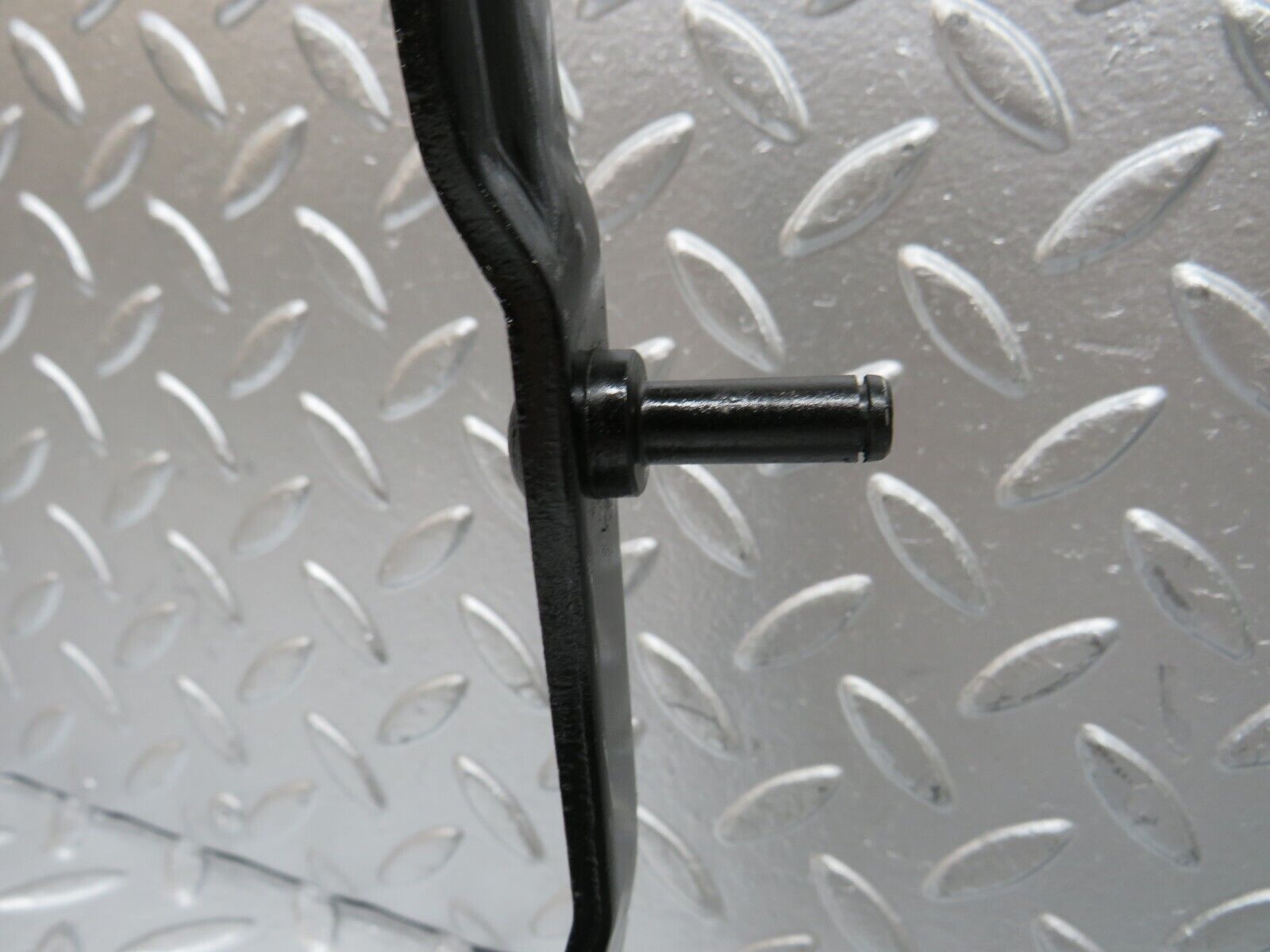 26835 Mercedes-Benz W123 240D Brake Pedal With Rubber 1102910182