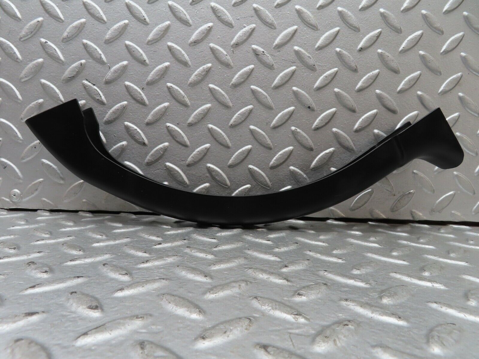 19326 Mercedes-Benz C140 CL420 Coupe Trunk Lid Hinge Cover Pair 1406945525