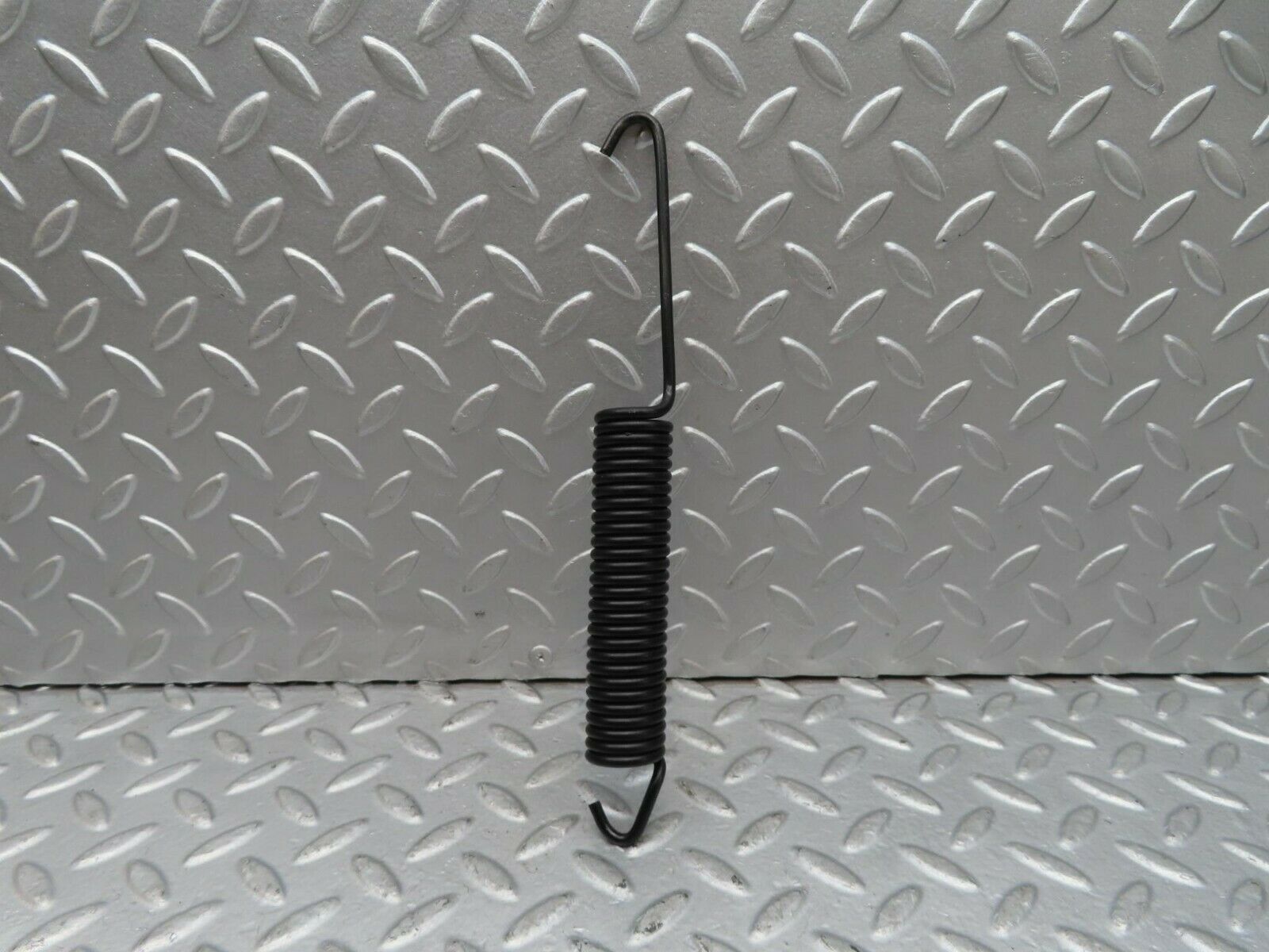 16610 Mercedes-Benz C107 380SLC Bonnet Hinge Spring