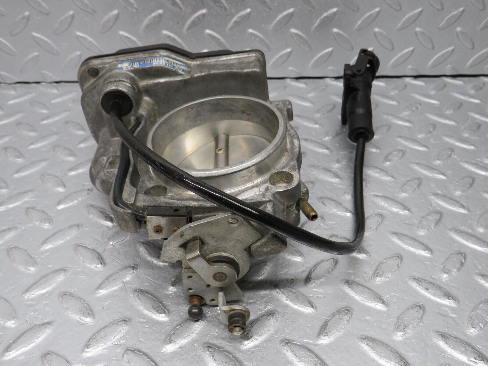 38559 Mercedes-Benz R129 280SL Coupe Throttle Body Valve VDO 0011416525