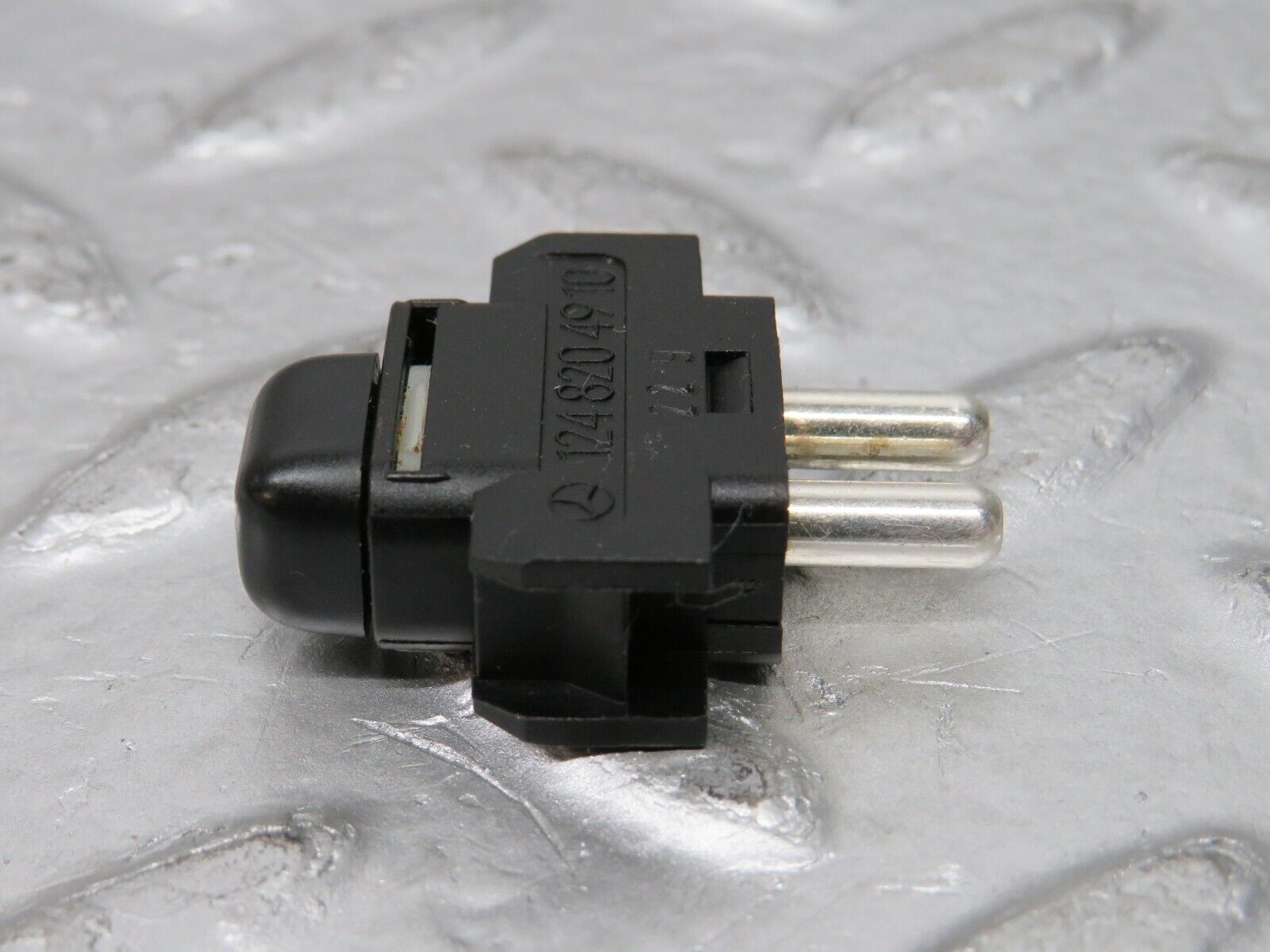 29538 Mercedes-Benz W124 230E Child Lock Control Switch 1248204910