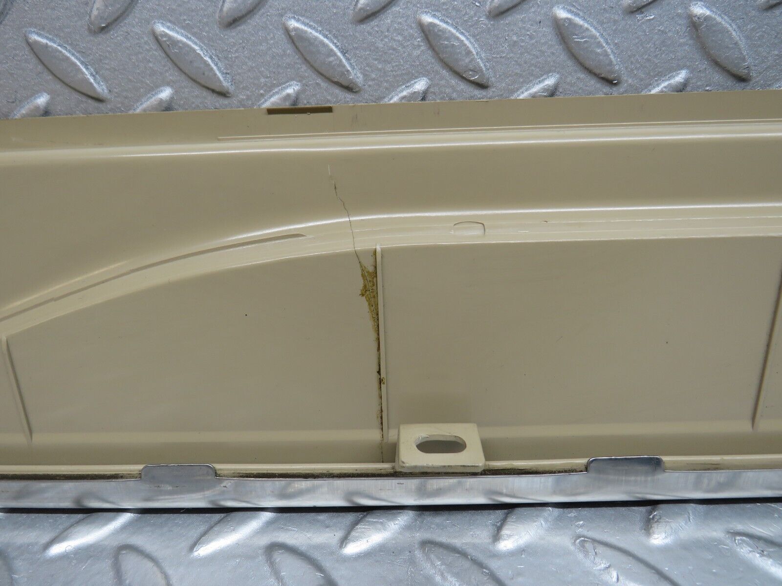 38236 Mercedes-Benz R129 280SL Coupe Right Door Sill Beige 1296800435