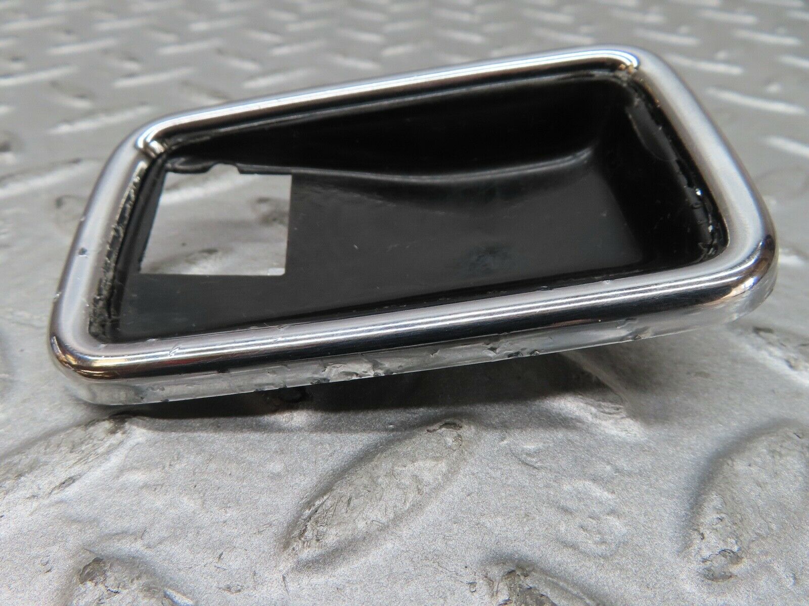 17571 Mercedes-Benz W116 450SEL Chrome Frame For Door Opener Right 1087660611