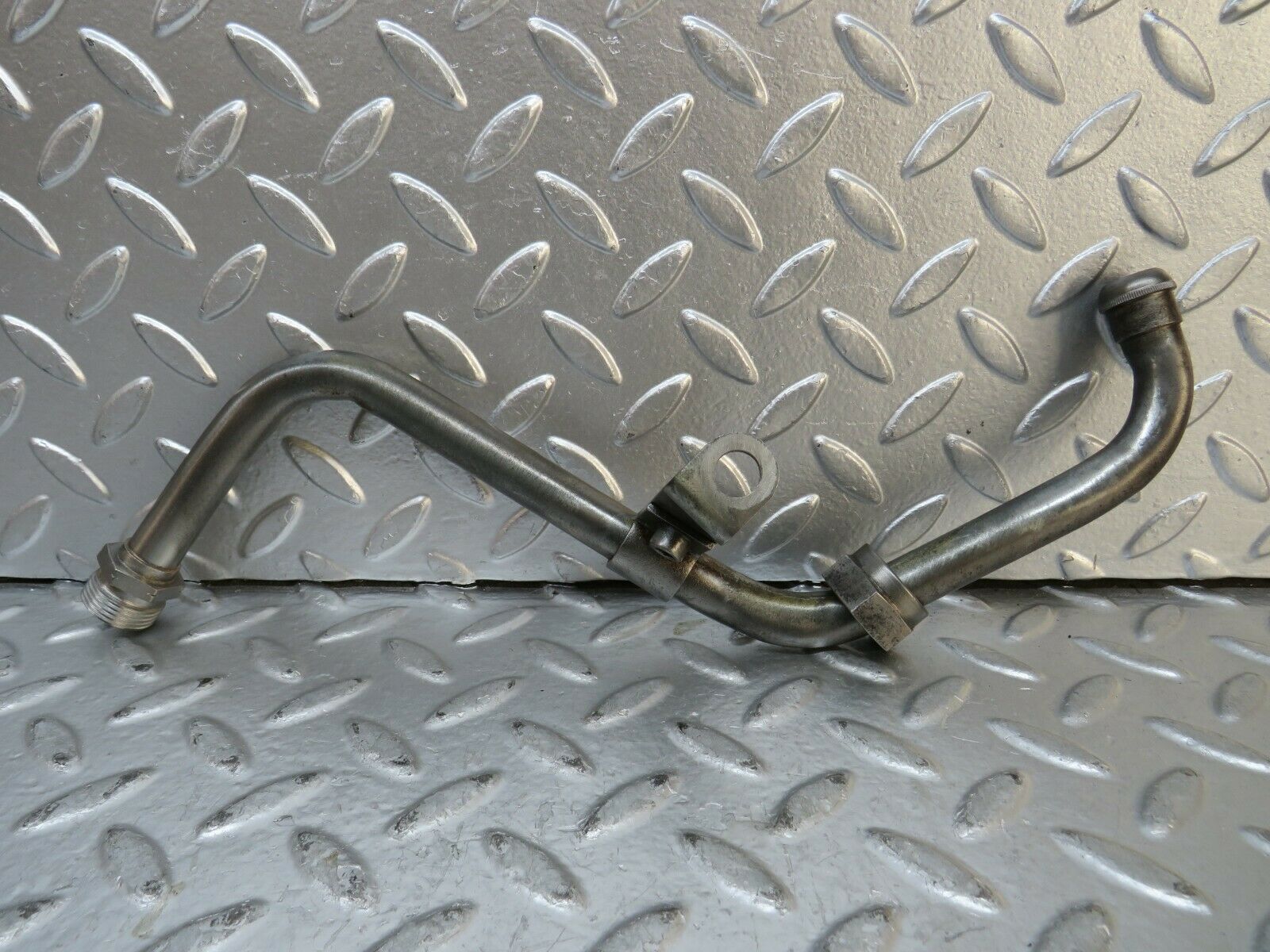 23635 Mercedes-Benz W114 280E Air Intake Pipe