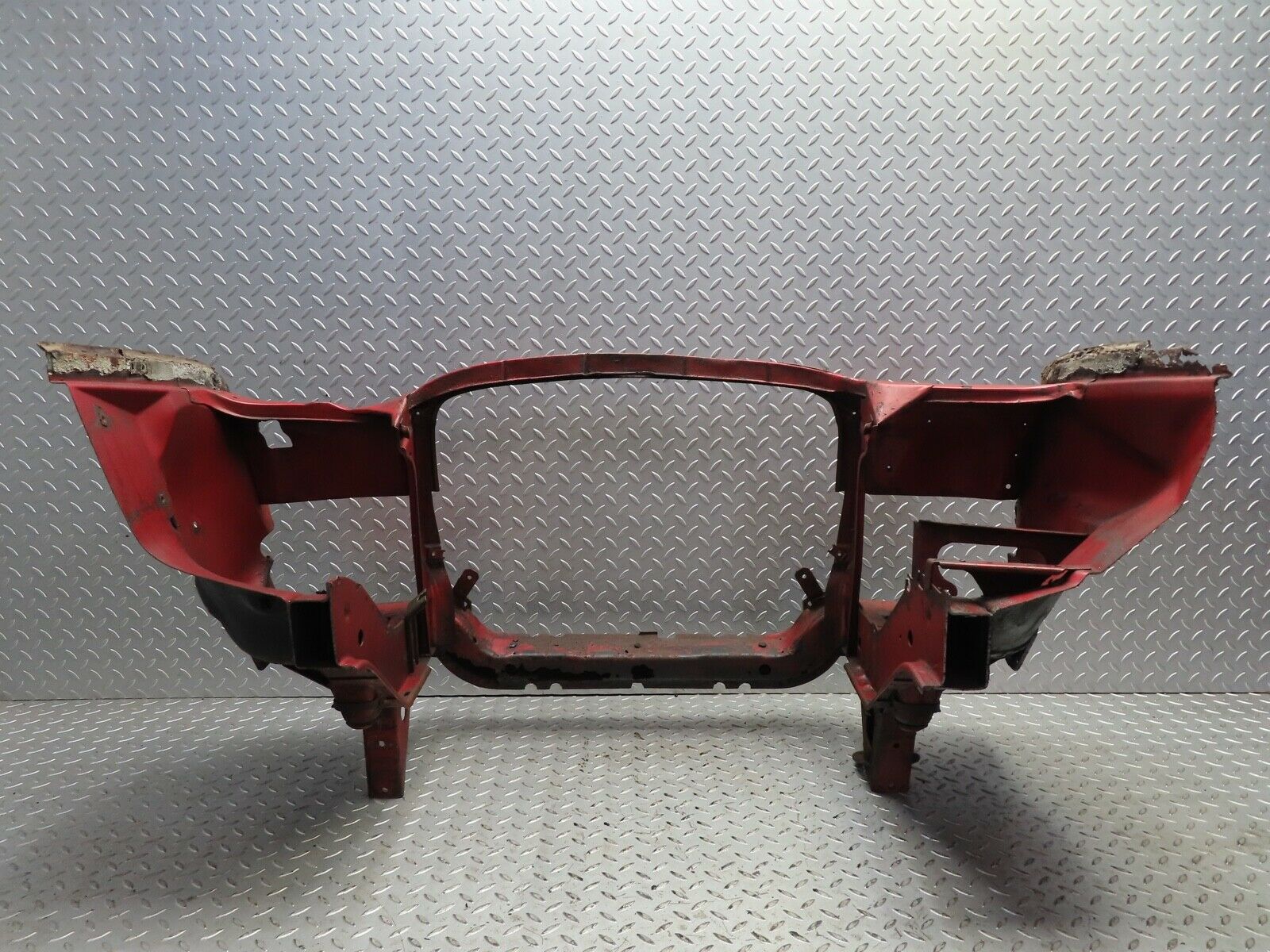 20452 Mercedes-Benz W114 280CE Coupe Front Panel