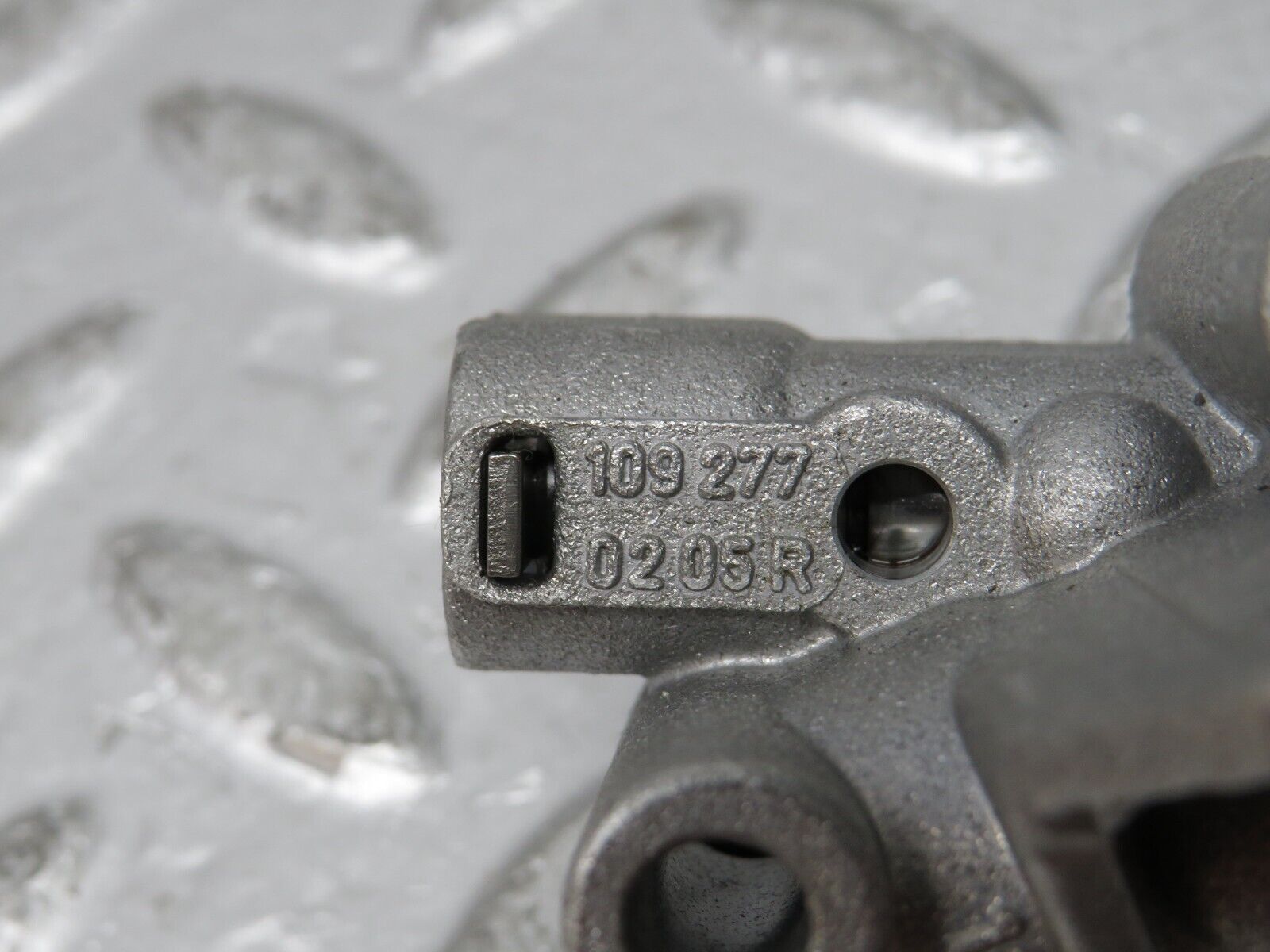 30218 Mercedes-Benz W123 230E Automatic Gearbox Valve Body 722.122 1092770205