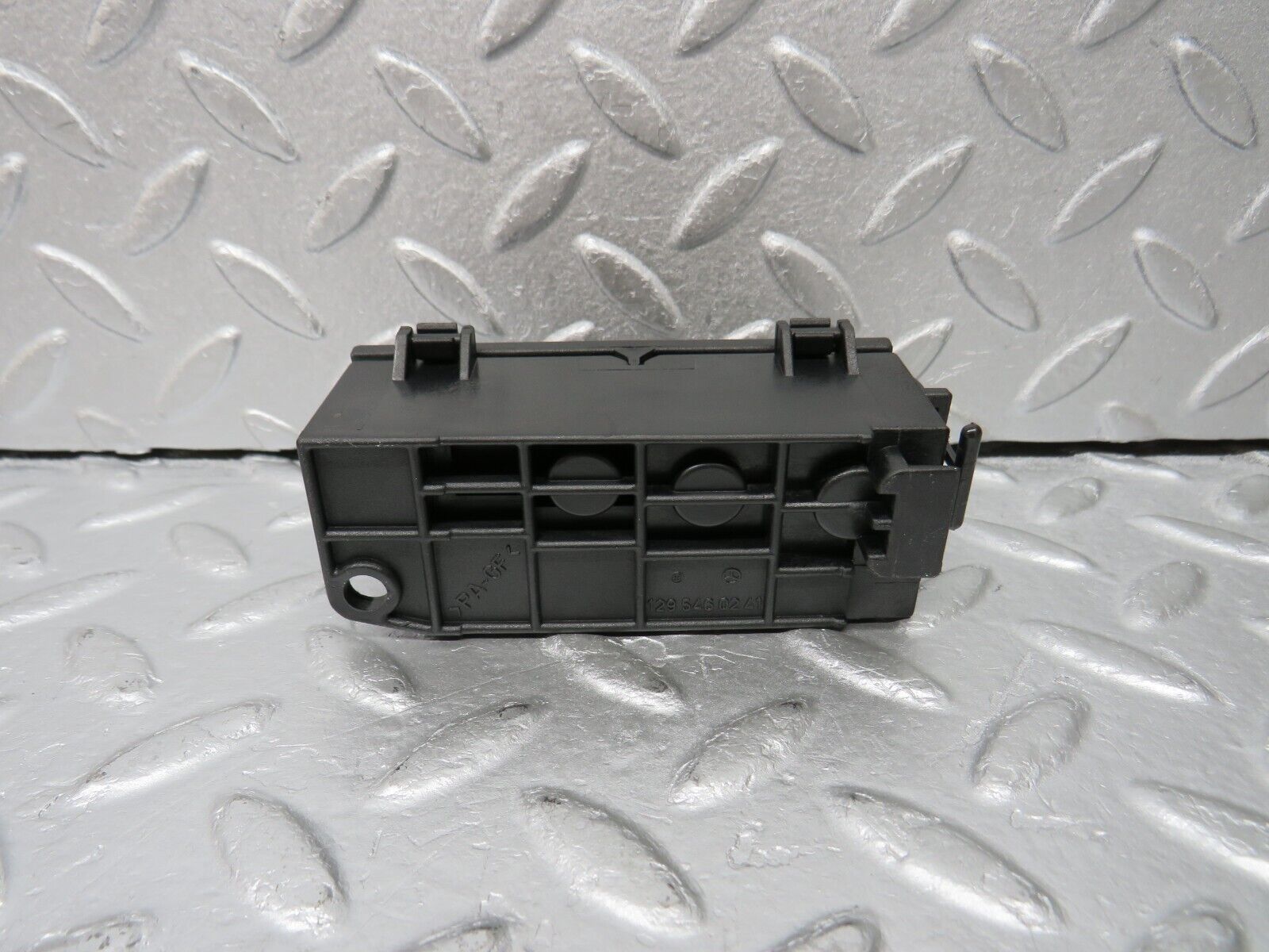 38324 Mercedes-Benz R129 280SL Coupe Cable Wire Connector 1295460241