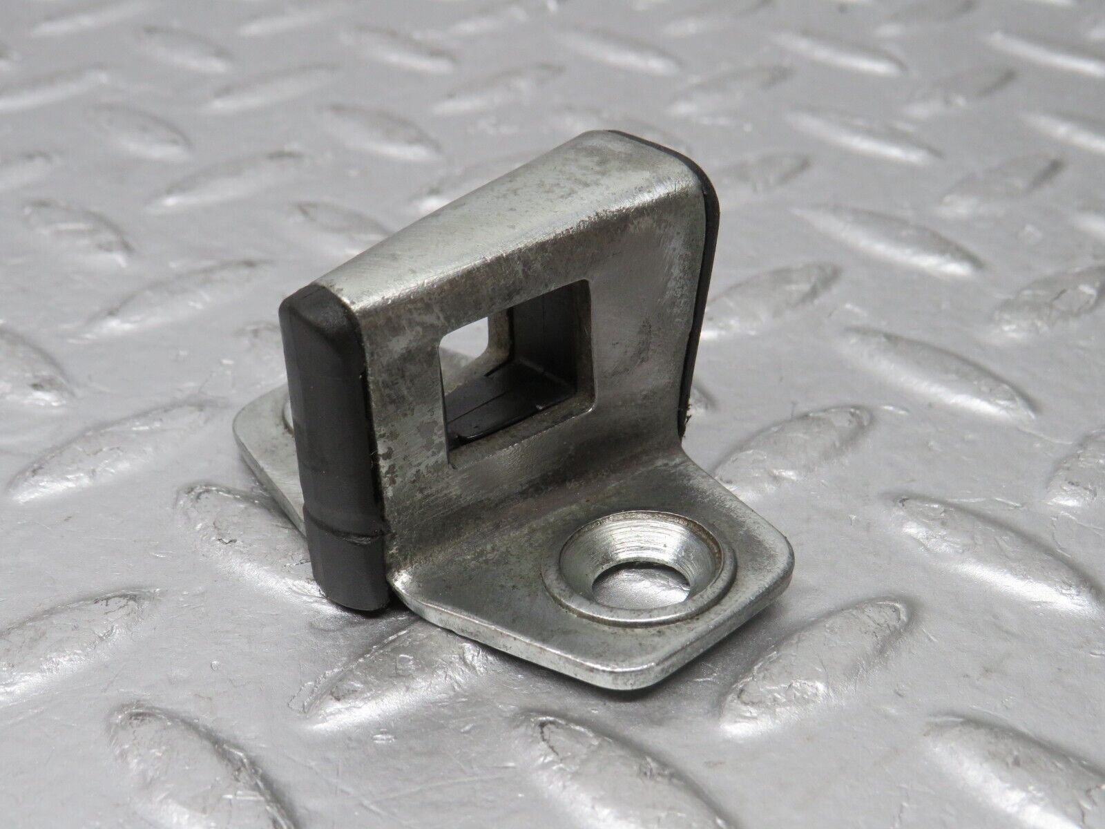 38421 Mercedes-Benz R129 280SL Coupe Door Lock Latch