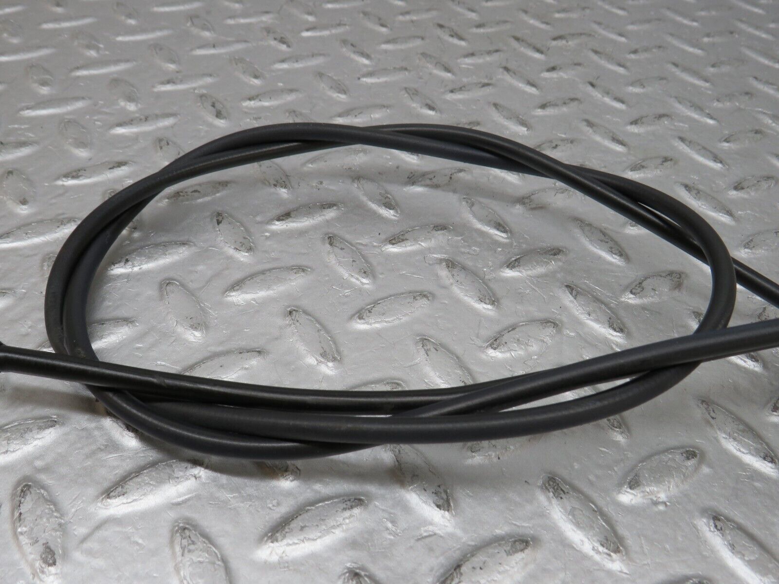 36825 Mercedes-Benz R129 300SL-24 Front Right Seat Release Handle Cable