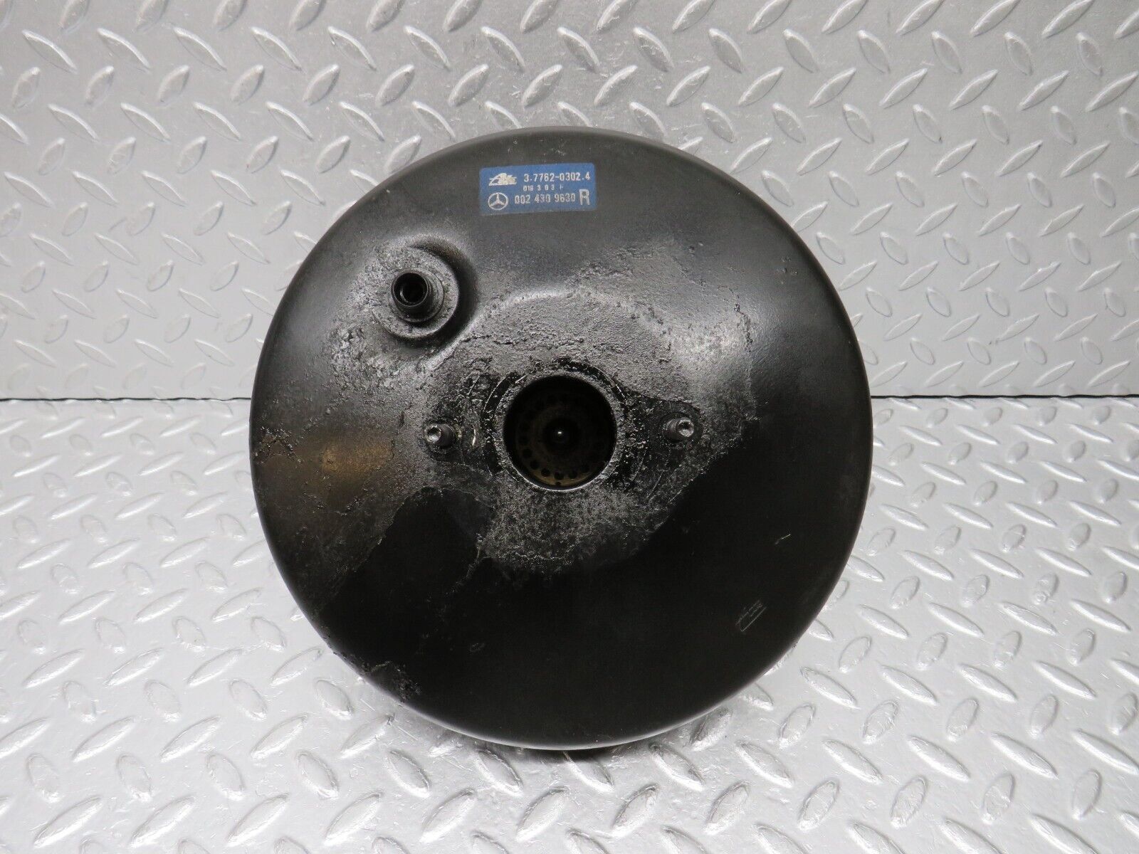 38759 Mercedes-Benz W201 190E 2.6L Brake Booster ATE 0024309630 3.7762-0302.4