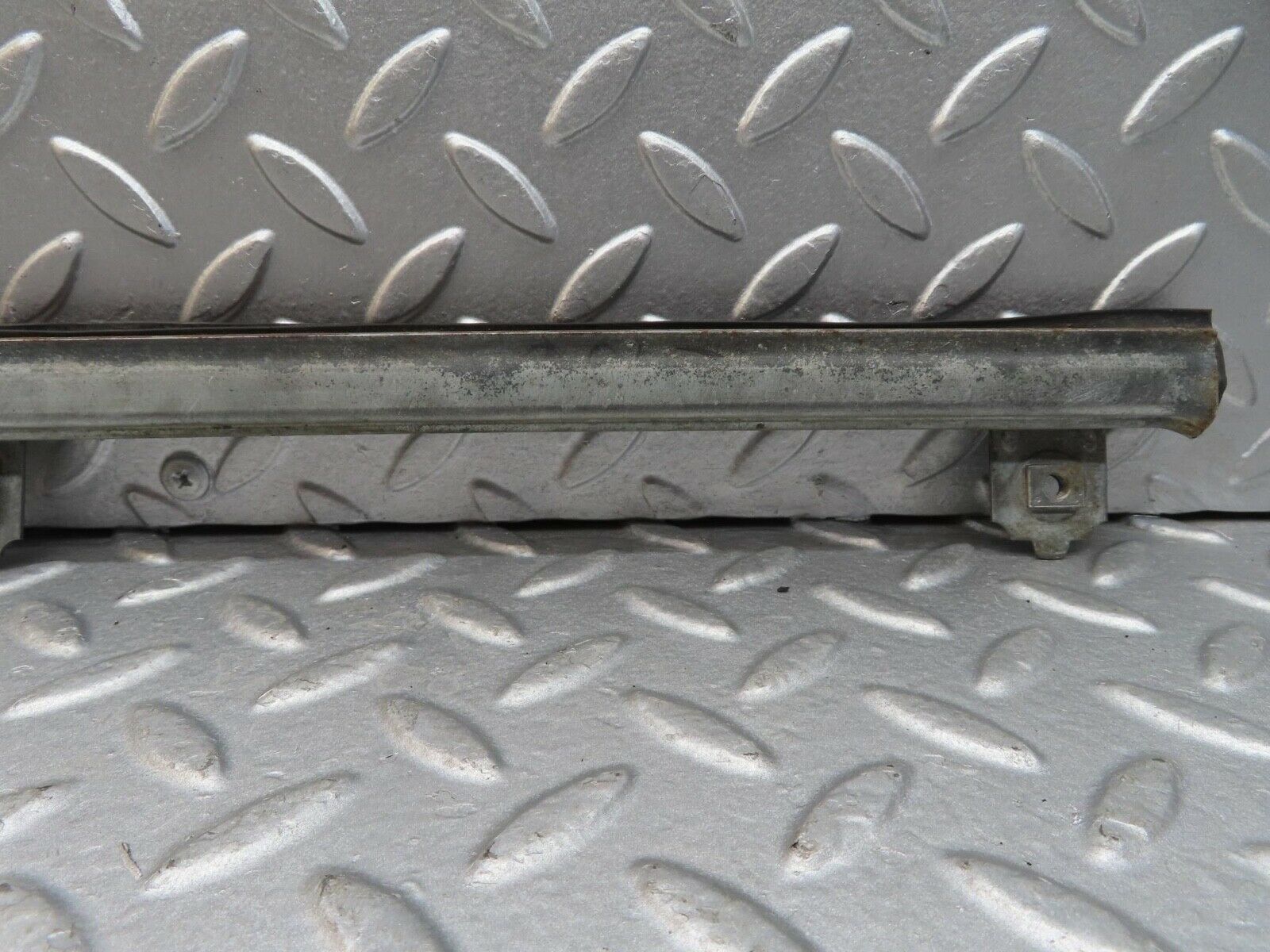 12196 Mercedes-Benz R129 300SL Coupe Right Door Window Bottom Rail