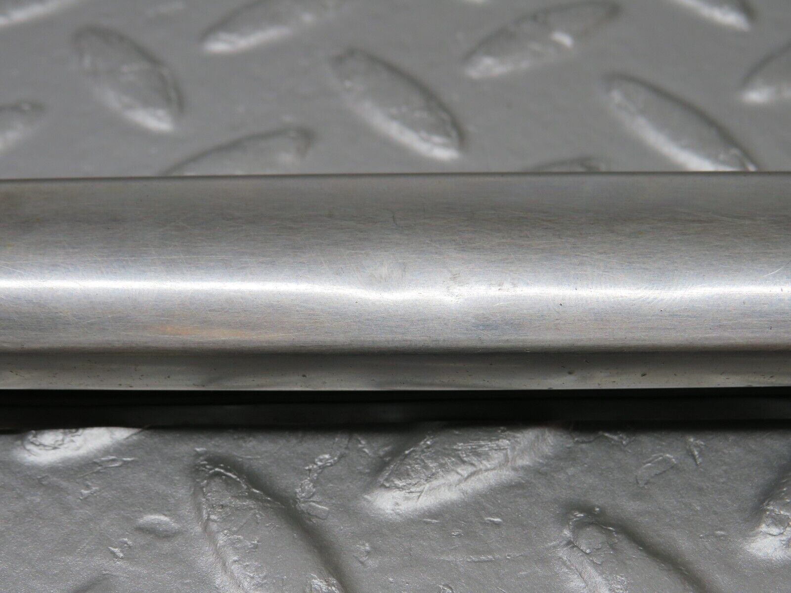 37441 Mercedes-Benz W109 300SEL Right Skirt Chrome Trim Strip