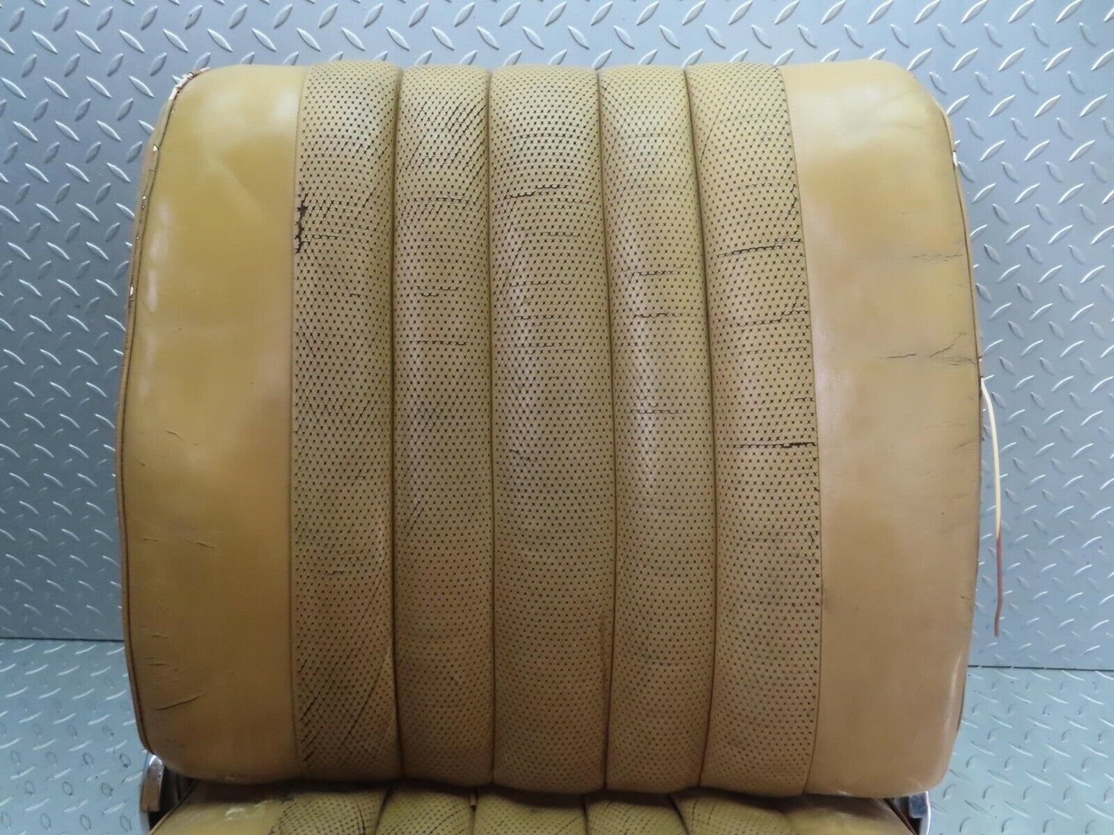 12841 Mercedes-Benz W111 220SE Front Right Passenger Seat Caramel