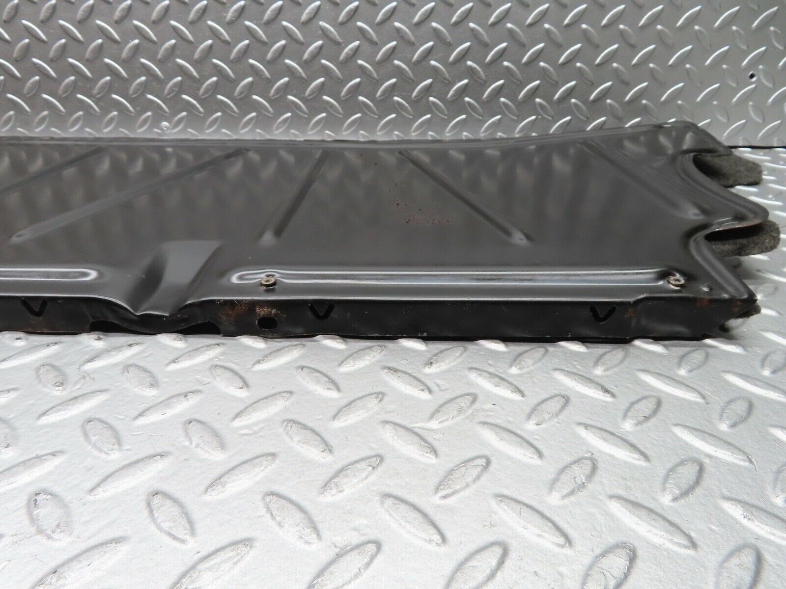 21234 Mercedes-Benz W123 230E Fuel Tank Cover Plate