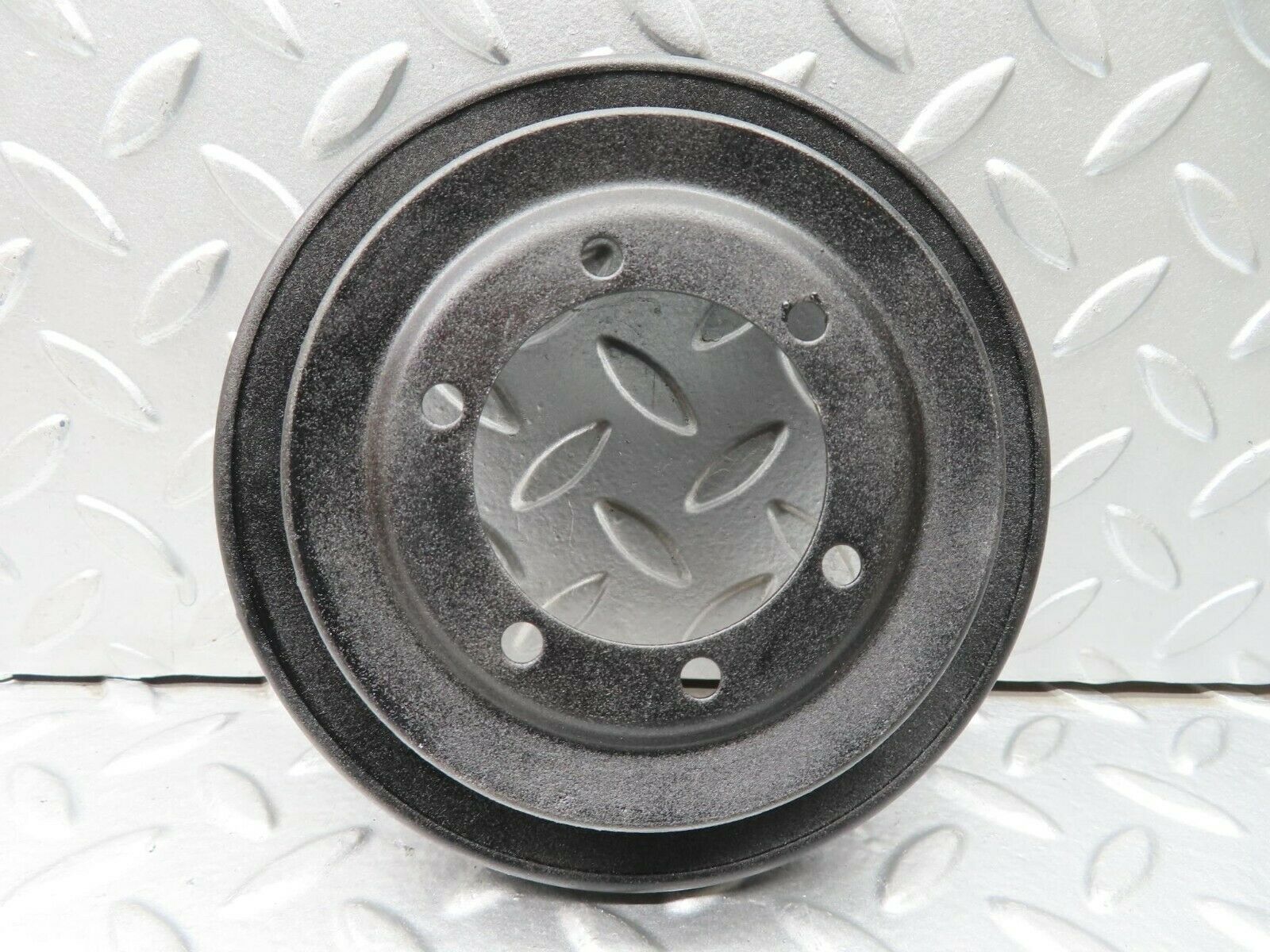 15266 Mercedes-Benz W123 230E Crankshaft Pulley 1020320404