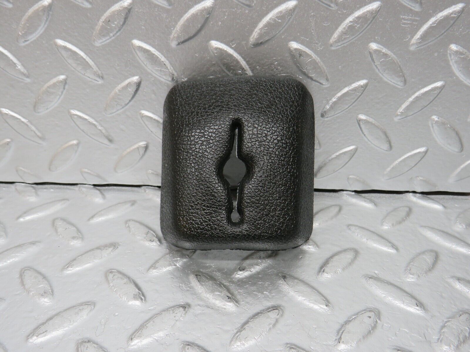 30984 Mercedes-Benz W123 200D Steering Column Switch Rubber 1234620996