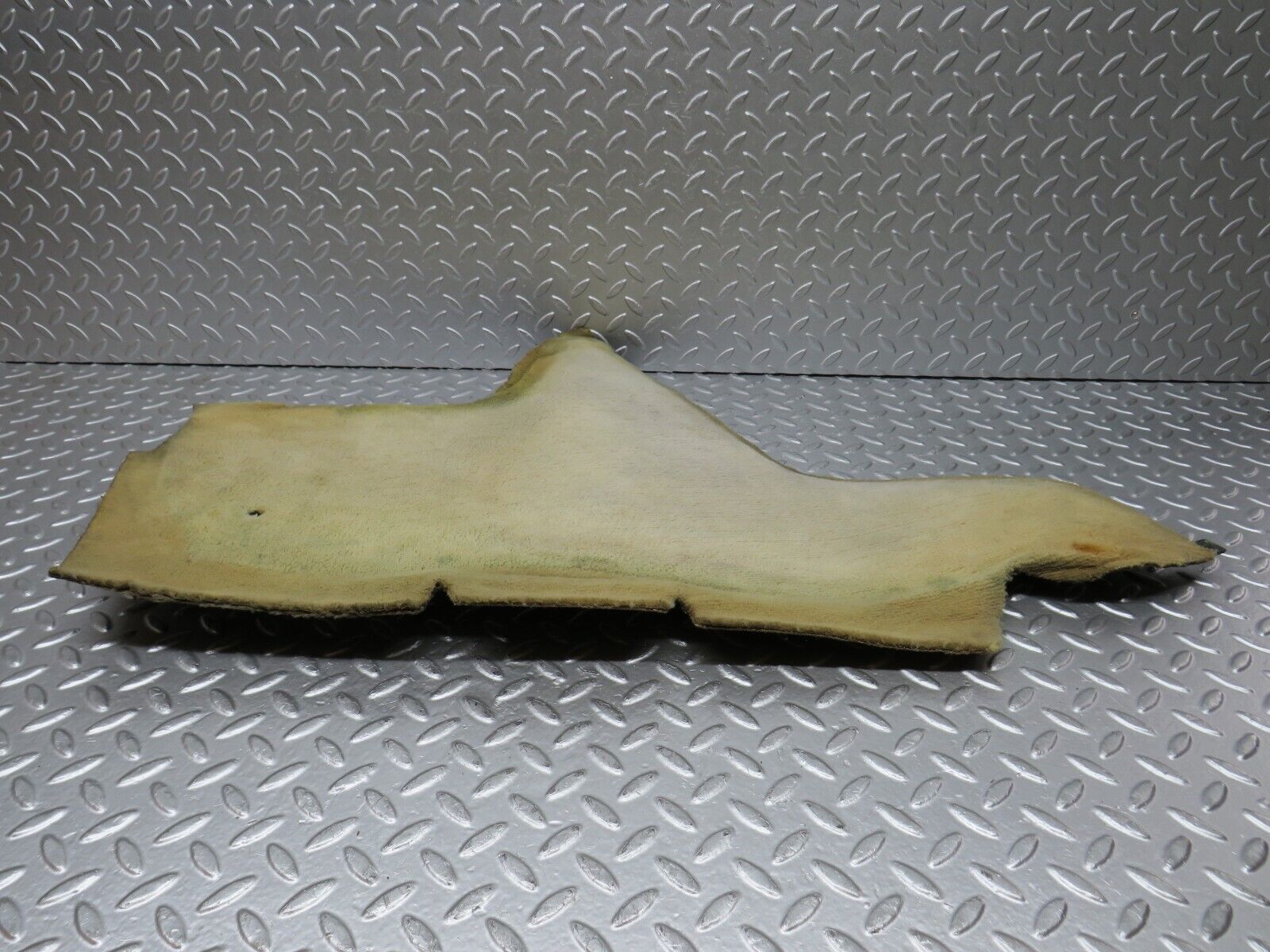 34382 Mercedes-Benz C126 380SEC Coupe Centre Console Carpet Left 1266831125