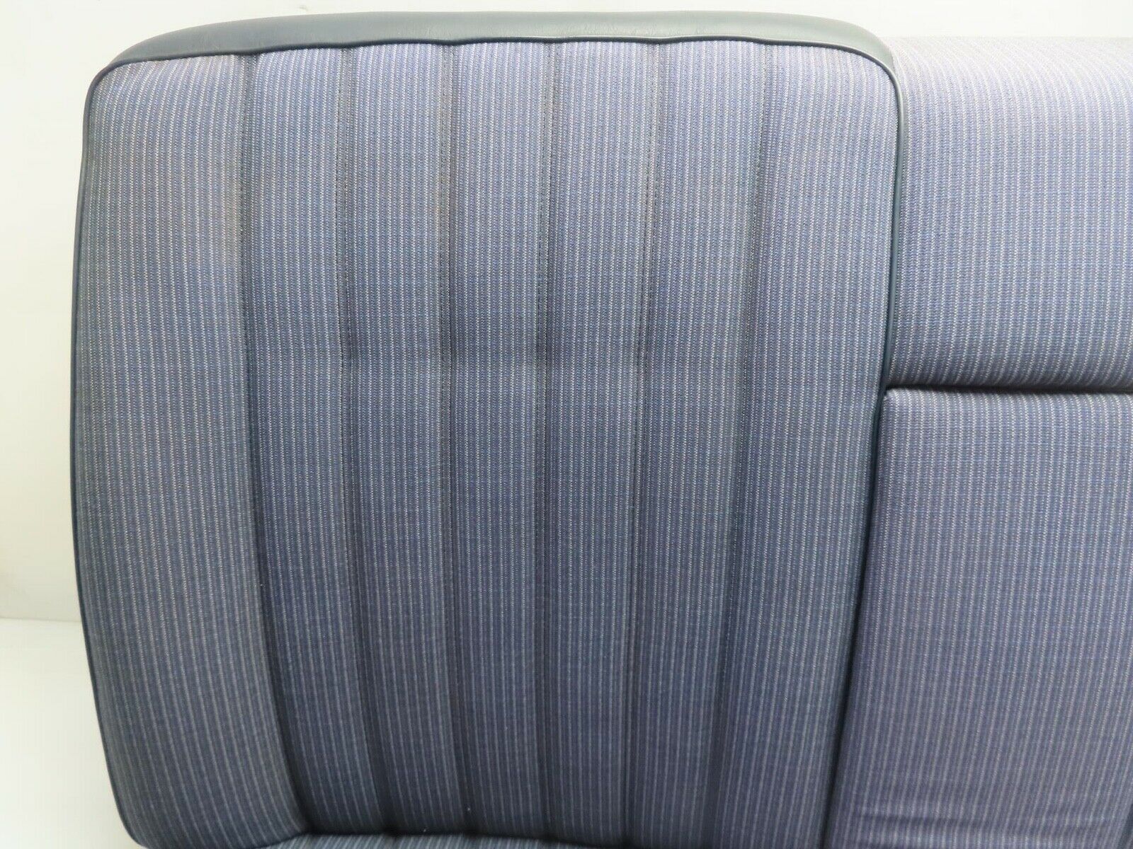 11301 Mercedes-Benz C123 230CE Coupe Rear Seat Blue 1239200316