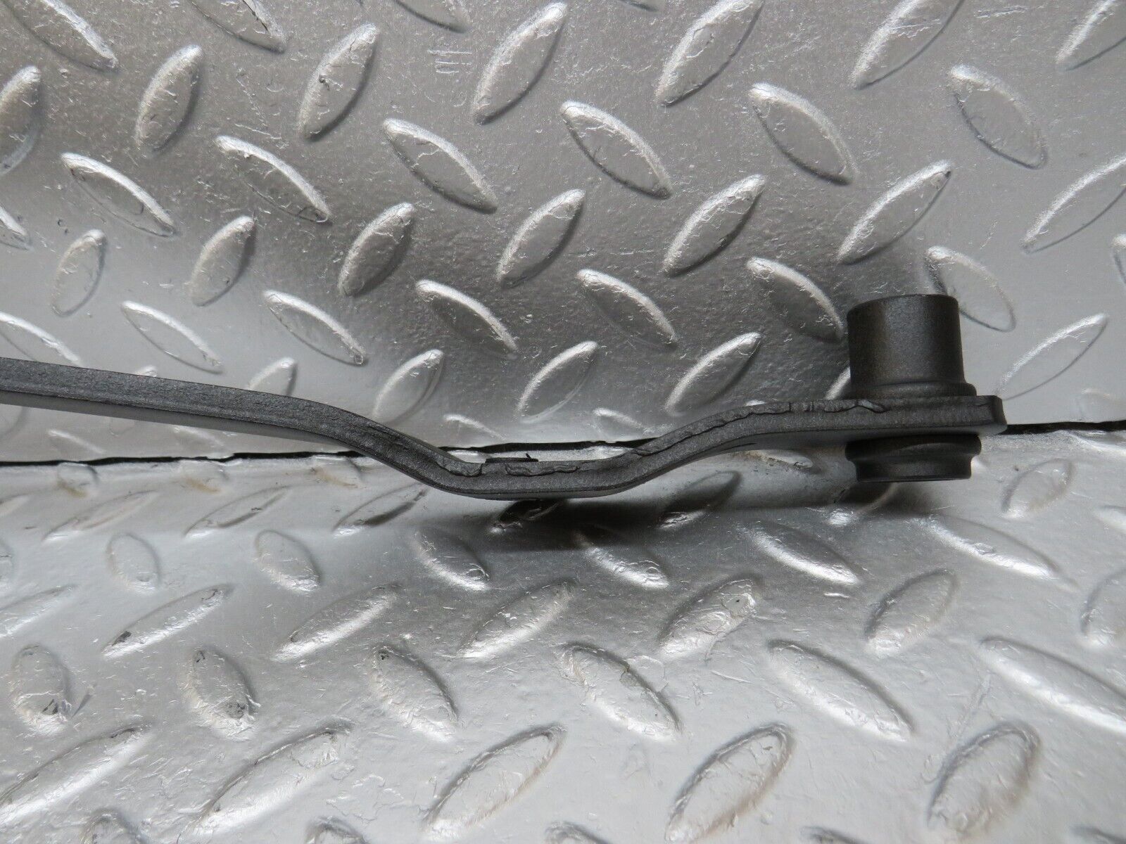 34583 Mercedes-Benz C126 380SEC Coupe Brake Pedal