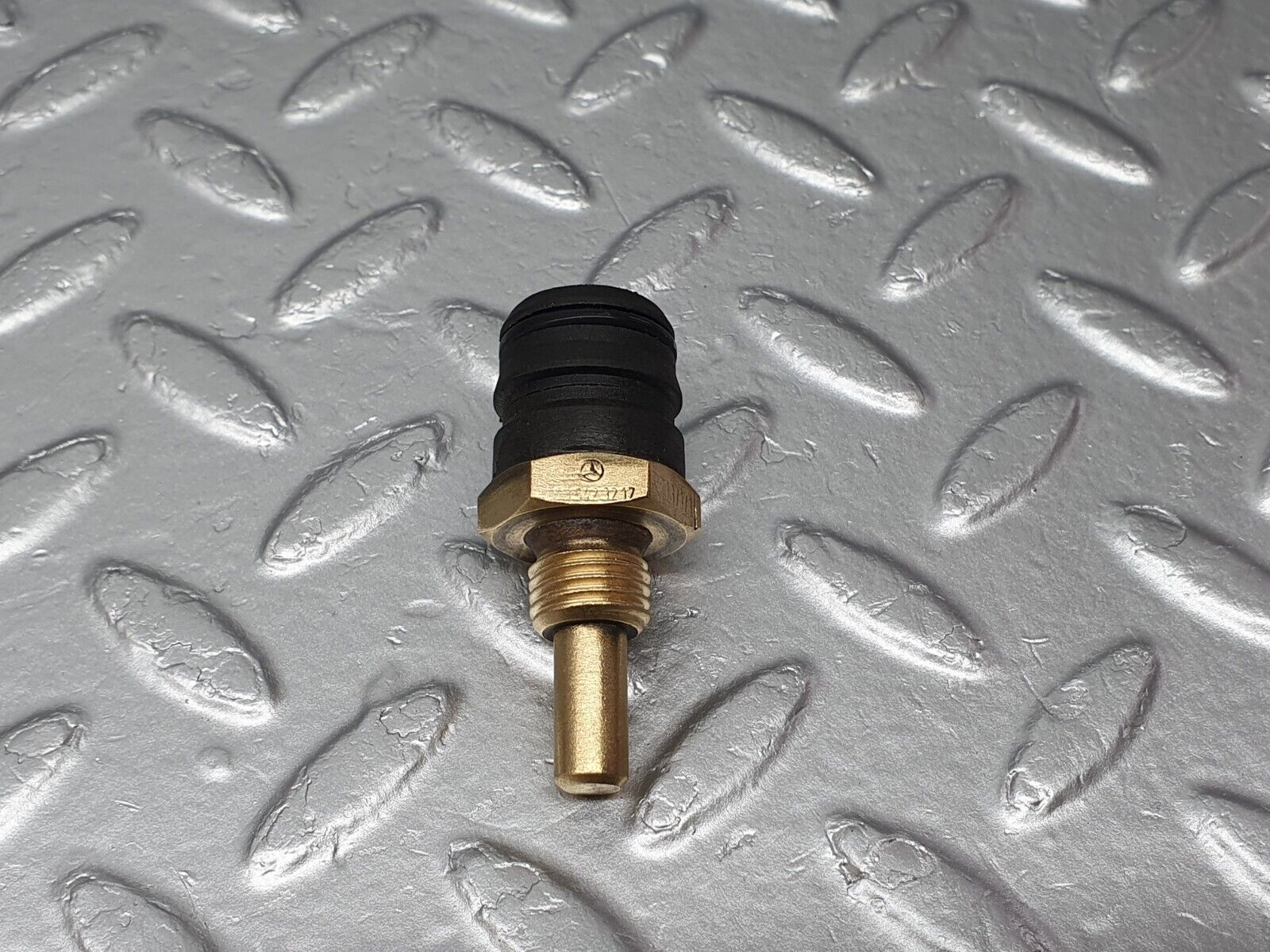 41325 Mercedes-Benz W126 420SE Temperature Sensor VDO