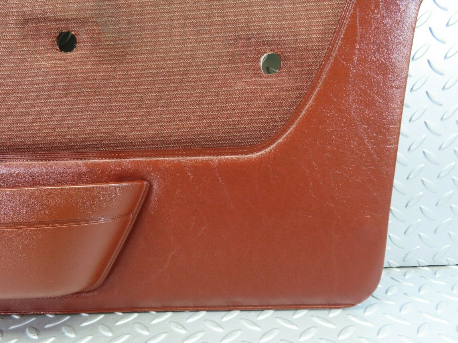 7602 Mercedes-Benz S123 230TE Wagon Front Right Door Card