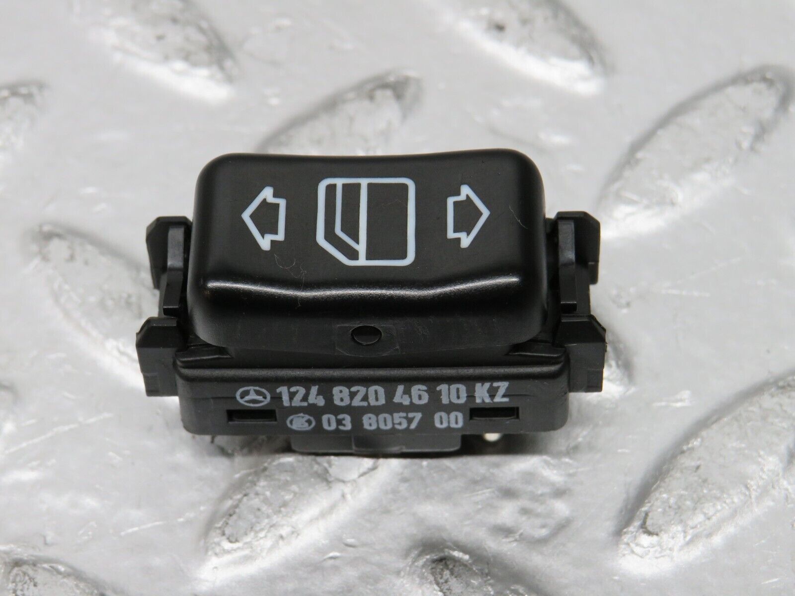 29533 Mercedes-Benz W124 230E Electric Window Switch Left 1248204610