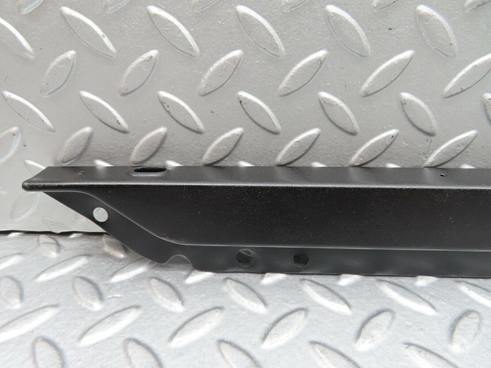 18537 Mercedes-Benz W111 220SE Coupe Rear Window Channel Support