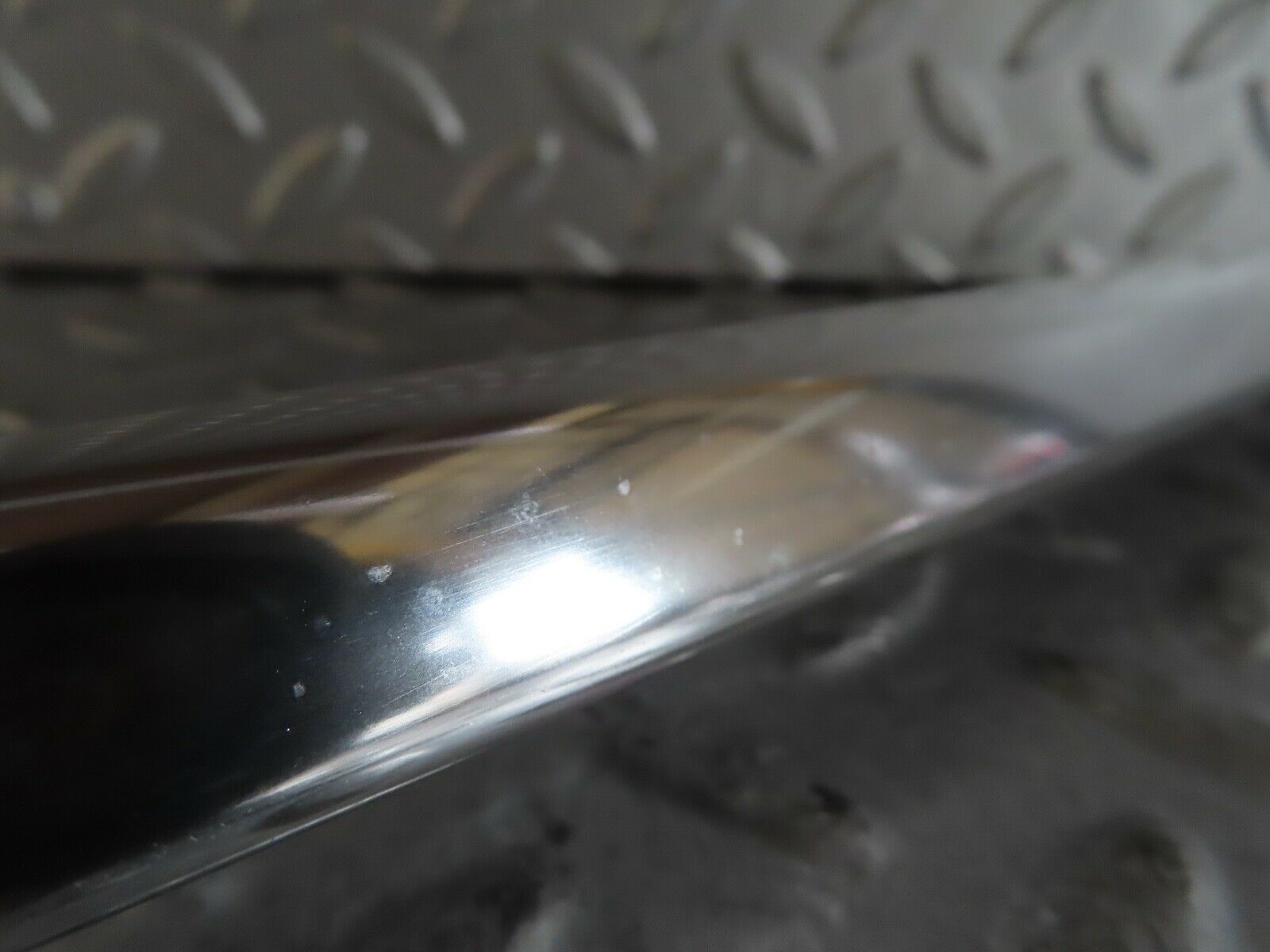 19132 Mercedes-Benz W123 300D Rear Right Door Chrome Window Channel