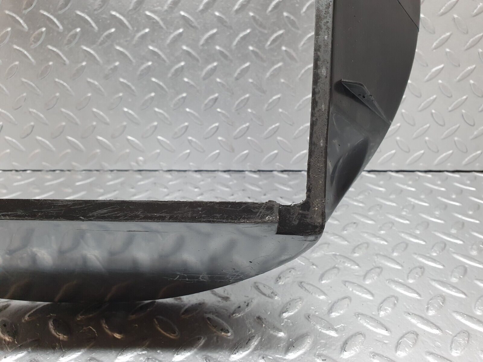 41467 Mercedes-Benz W124 200E Radiator Fan Shroud Fan Cover 1245050055