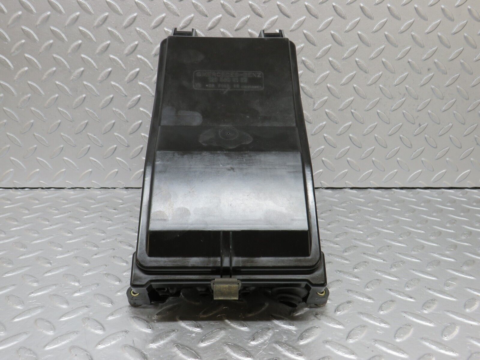 36197 Mercedes-Benz W126 420SE Fuse Box Housing 1265401650 1265400182