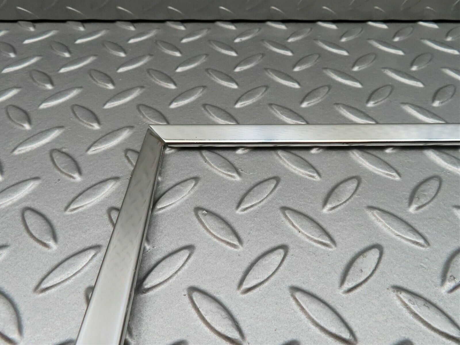 3738 Mercedes-Benz S123 200T Wagon Door Chrome Window Frame Rear Left