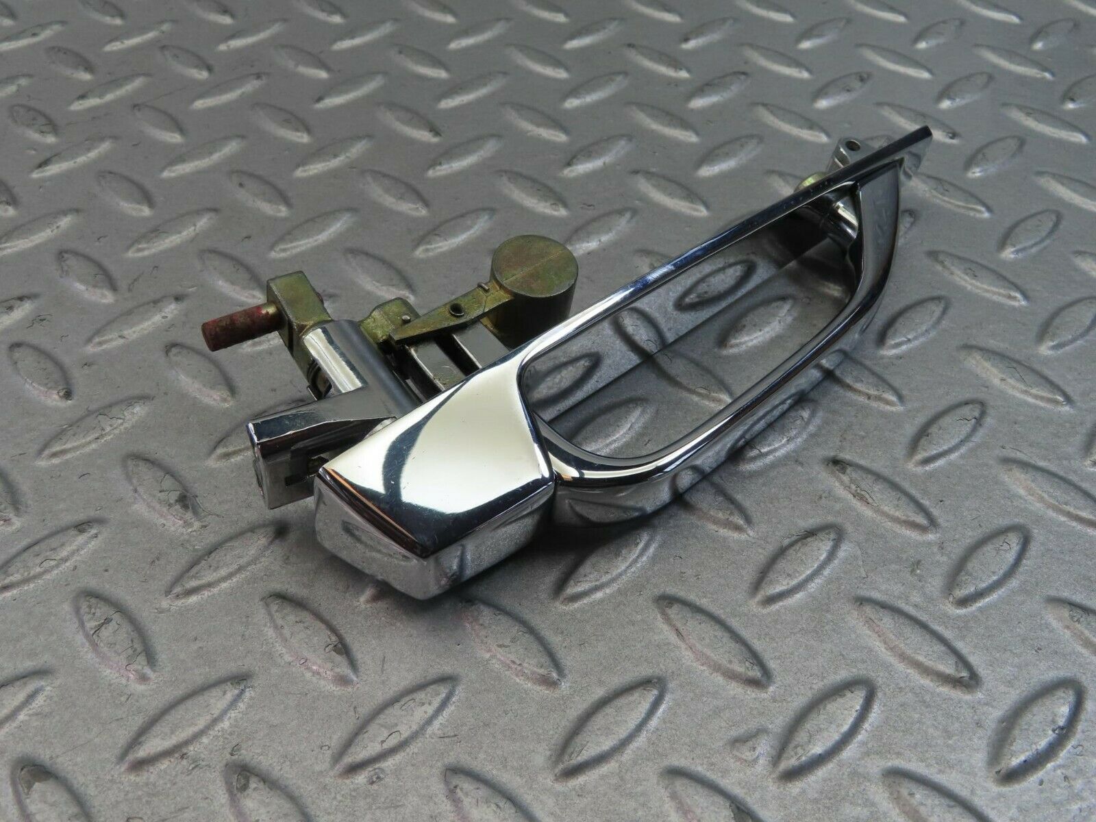 8747 Mercedes-Benz W116 Chrome Door Handle Rear Right 1167600059