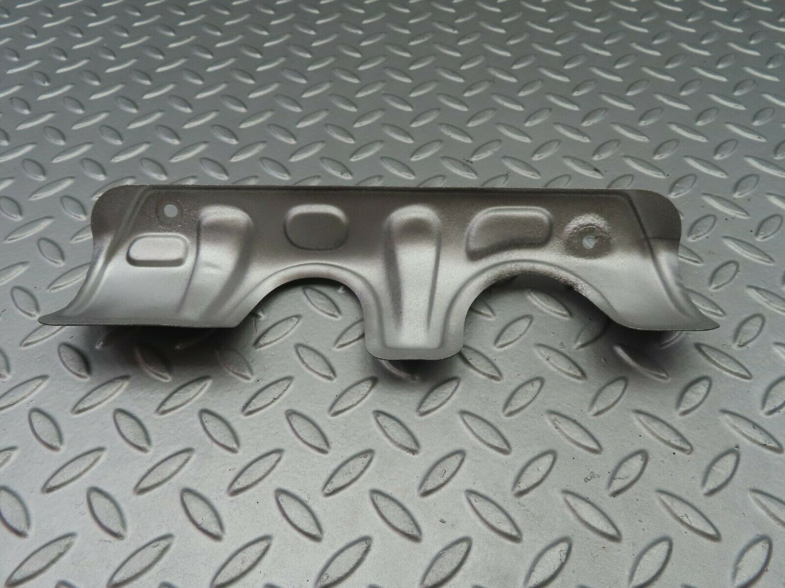 7071 Mercedes-Benz C107 350SLC Coupe Heat Plate For Exhaust Manifold