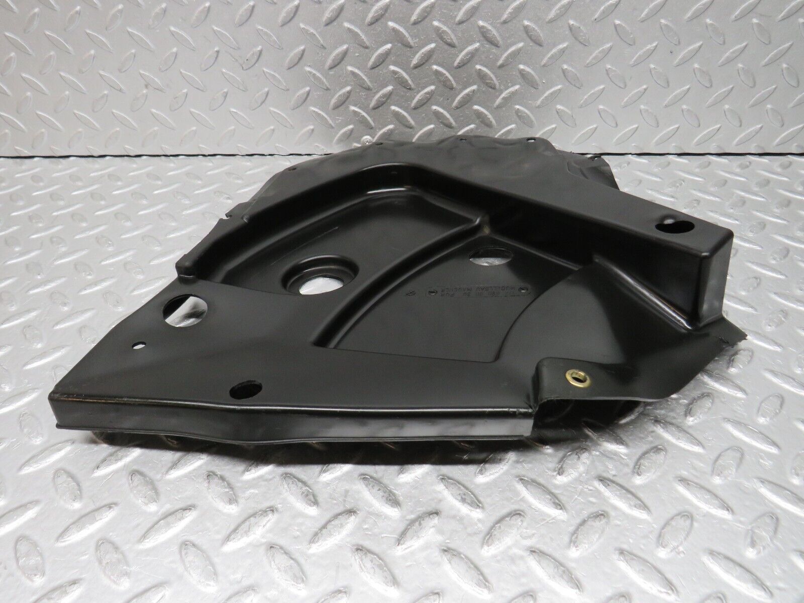 37790 Mercedes-Benz A124 320E Cabriolet Rear Right Window Regulator Plastic Cover 1246909030