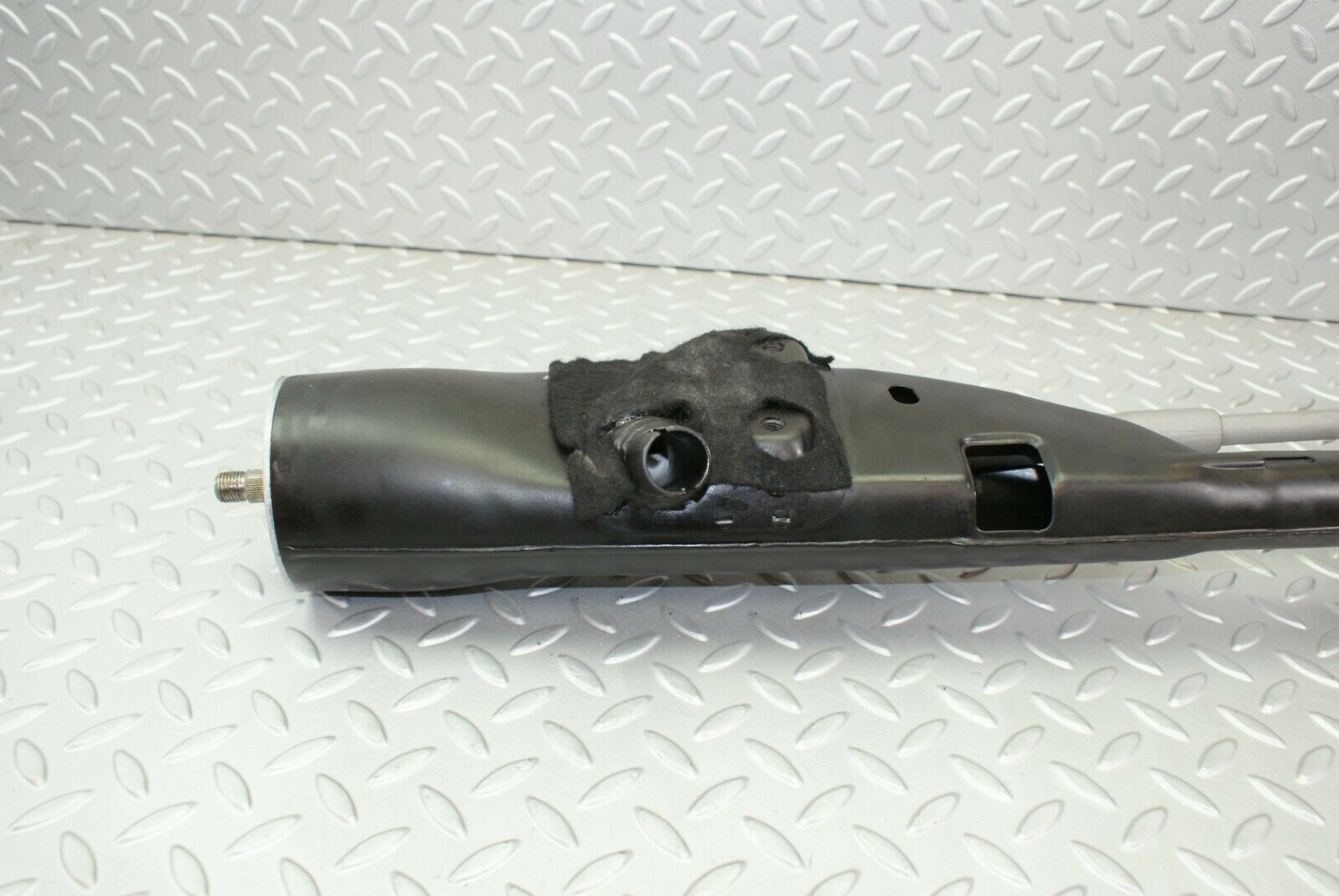 3210 Mercedes-Benz W115 220D Steering Column