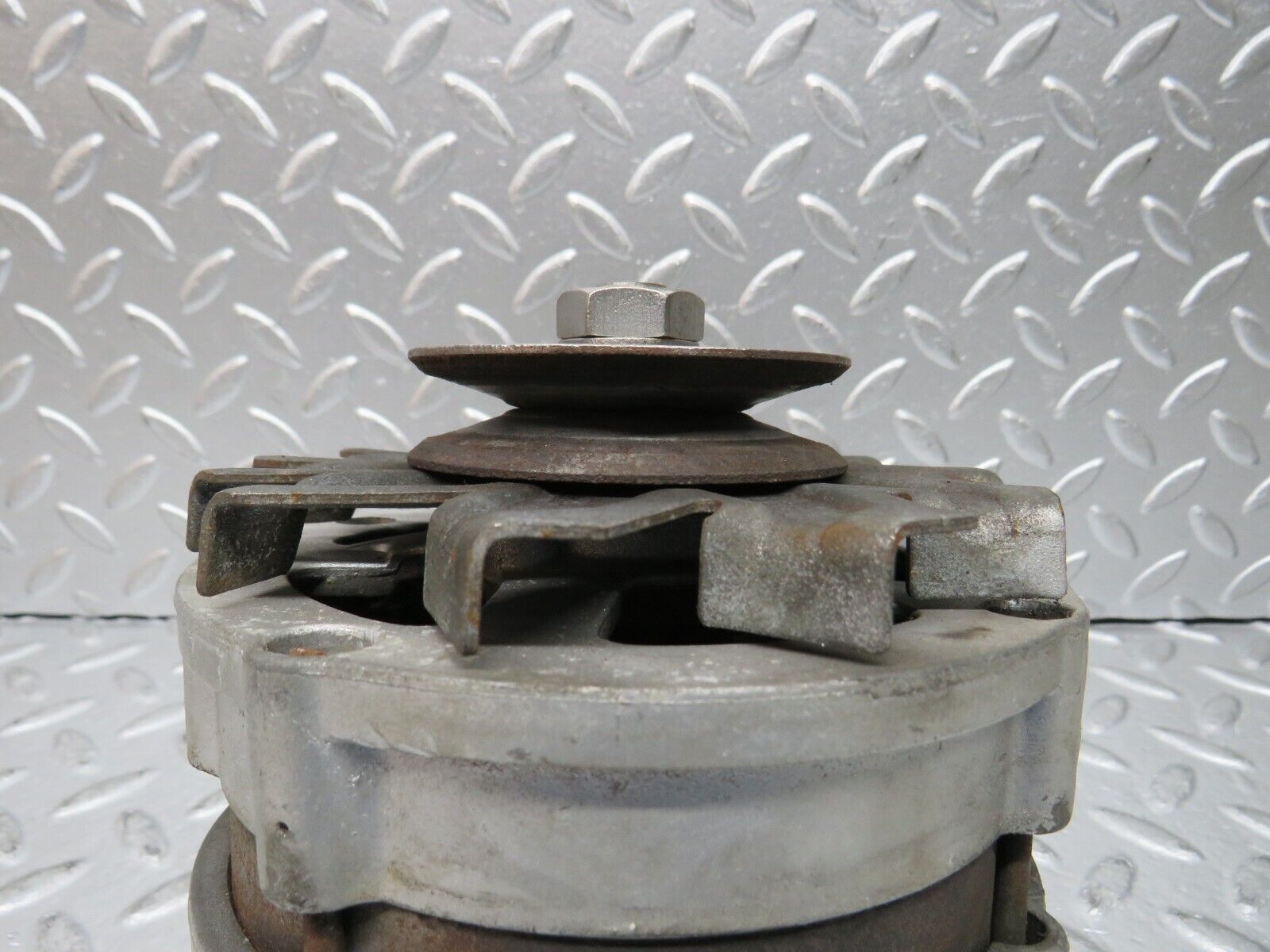 29809 Mercedes-Benz W123 230E Alternator Generator