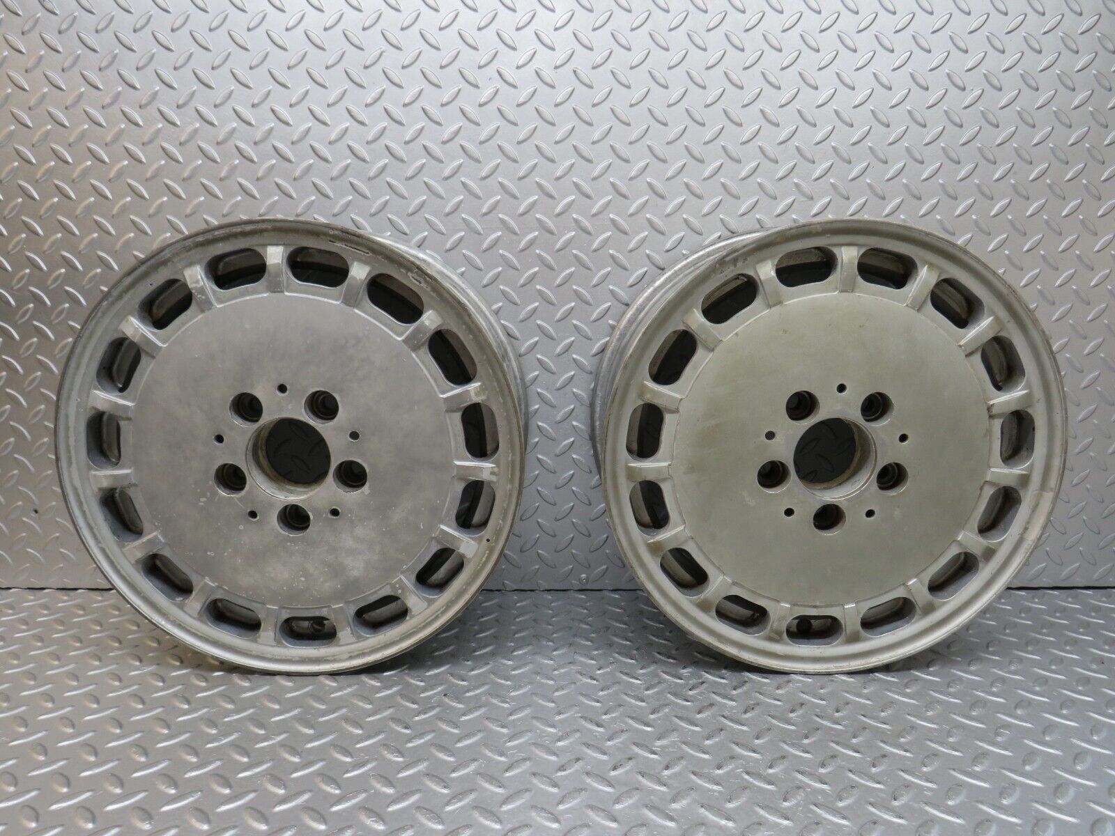 36772 Mercedes-Benz Alloy Wheel Set 6.5Jx15H2 ET49 1244010802