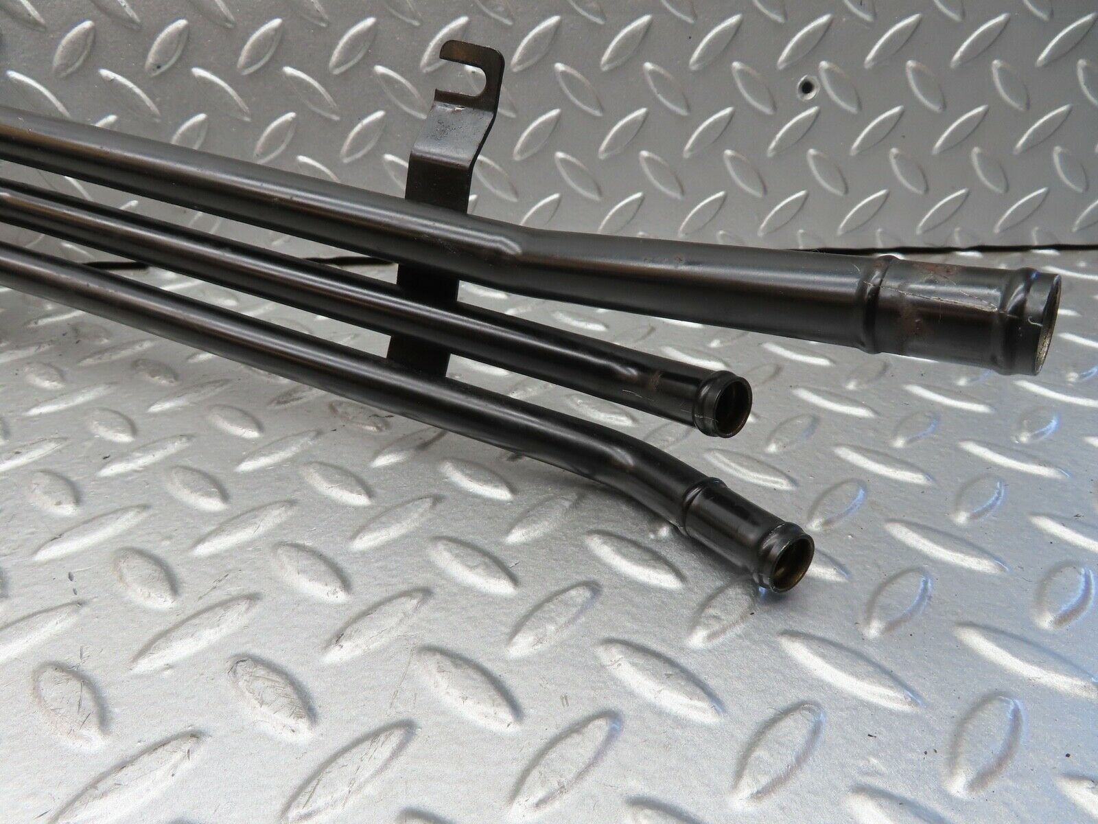 19633 Mercedes-Benz C140 CL420 Coupe Coolant Water Pipeline 1408301015