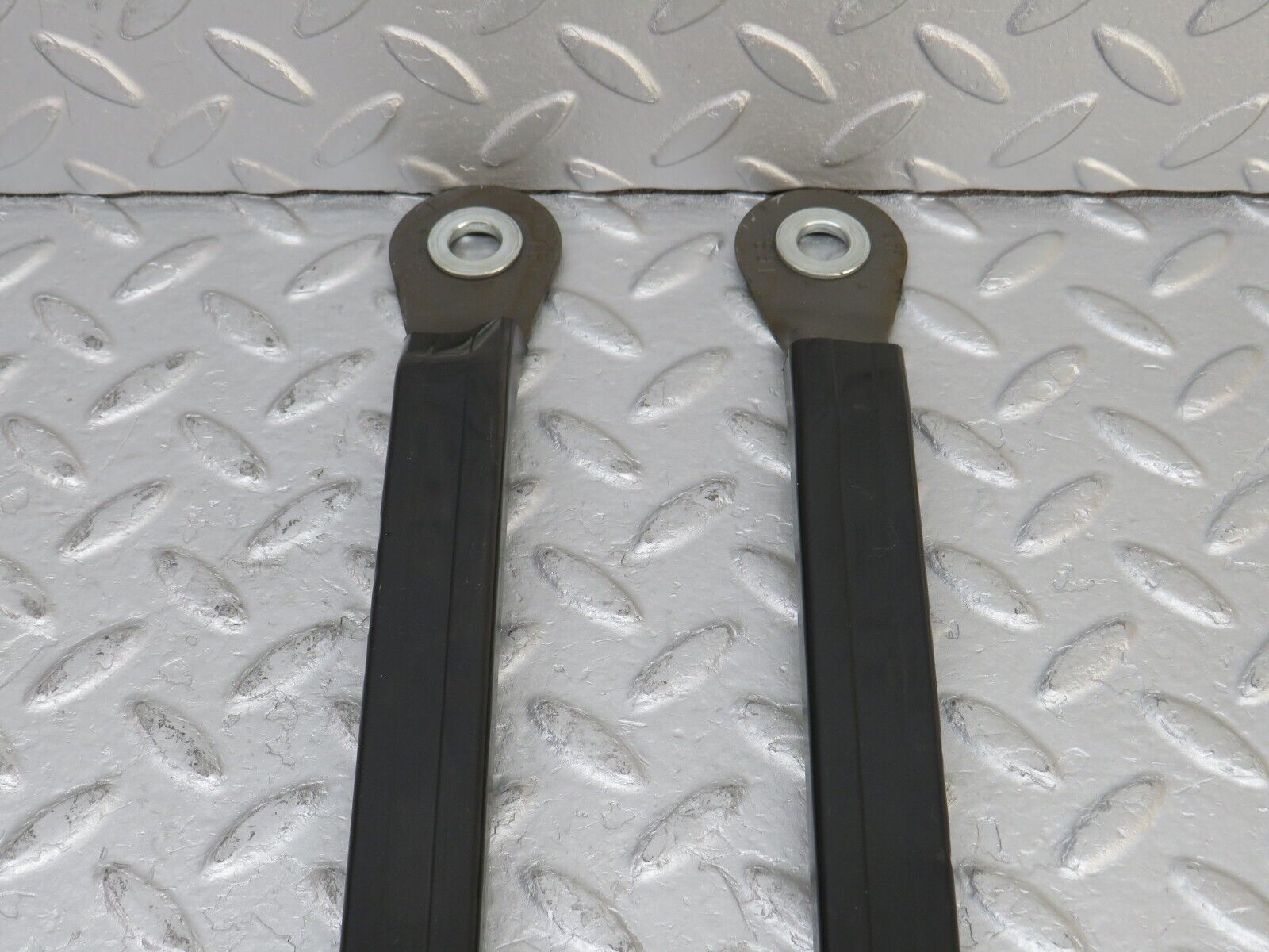 36729 Mercedes-Benz W201 190E 2.0L Seat Belt Runner Pair