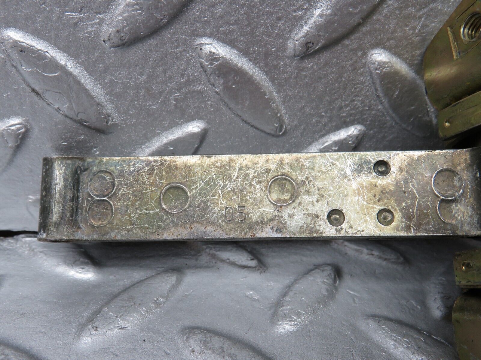 39470 Mercedes-Benz R129 320SL Coupe Door Safety Check Strap