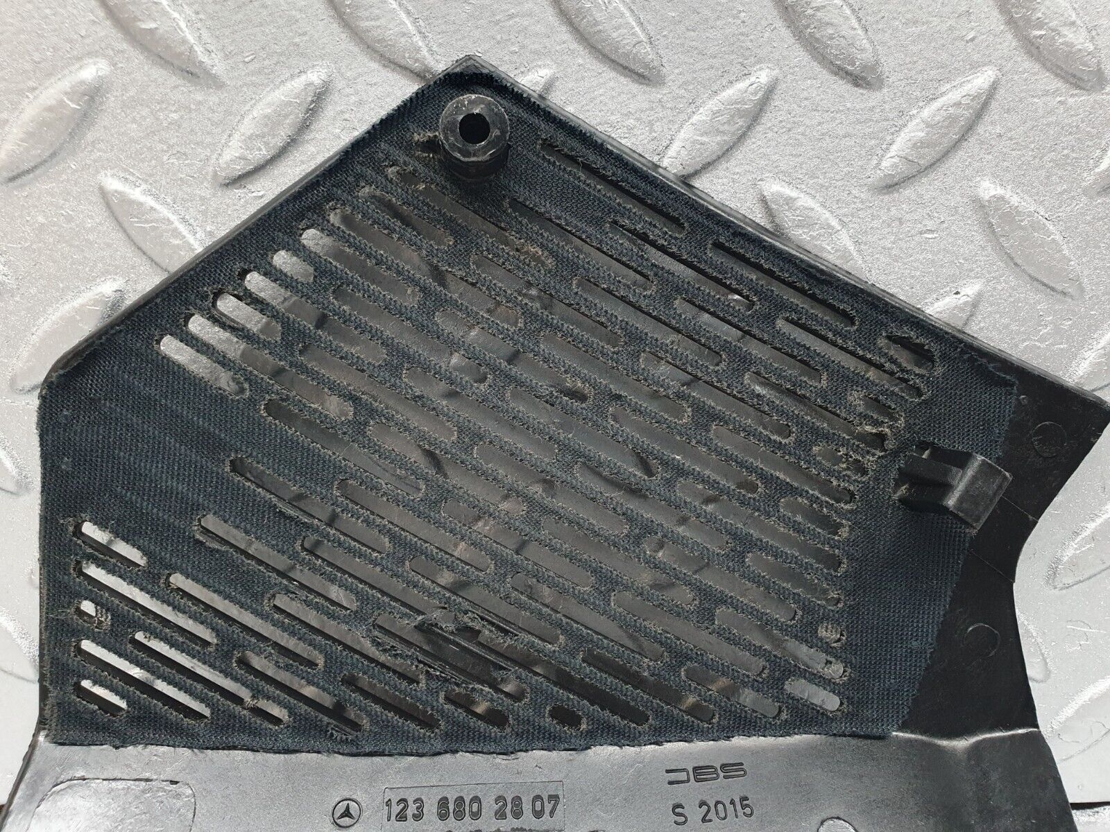 40719 Mercedes-Benz W123 300D Dashboard Speaker Covers 1236802707 1236802807