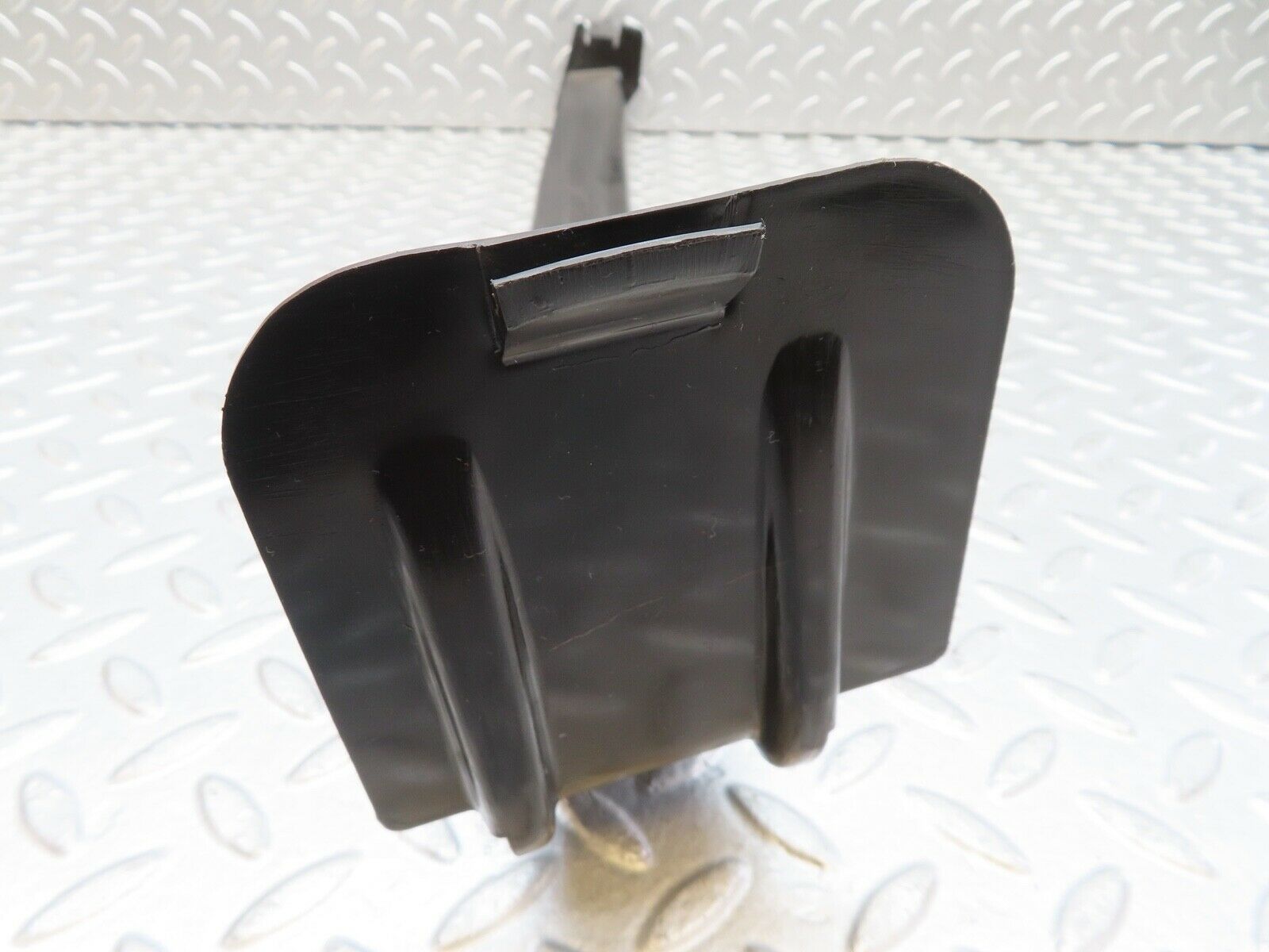 16833 Mercedes-Benz C123 280CE Coupe Cable Channel Cover Right Side 1238211236