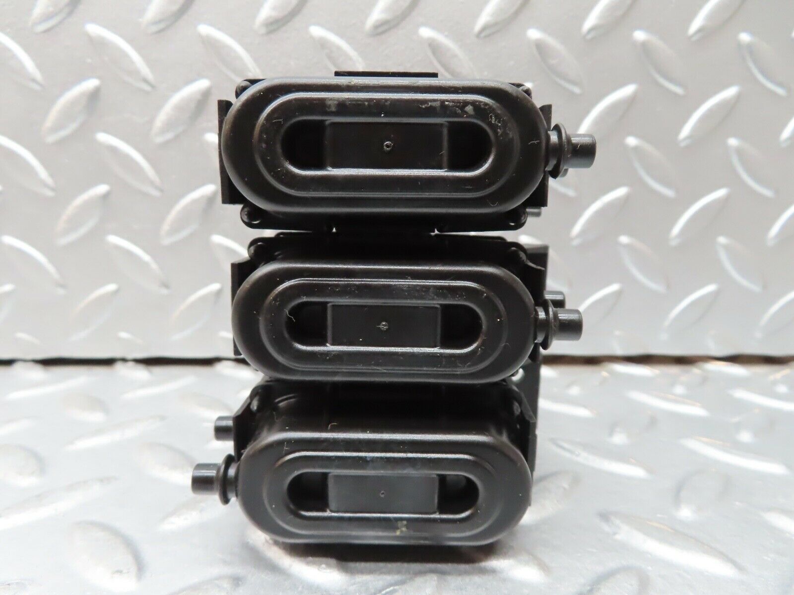 20187 Mercedes-Benz R129 300SL Coupe Heater Box Vacuum Actuator 3pcs