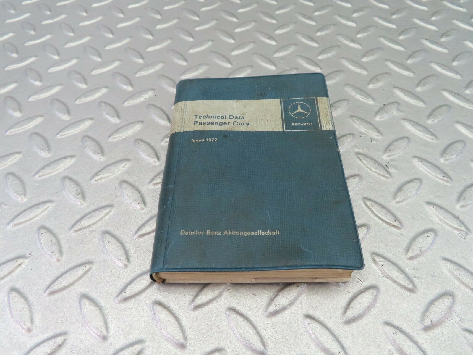 8023 Mercedes-Benz Technical Data Passenger Cars