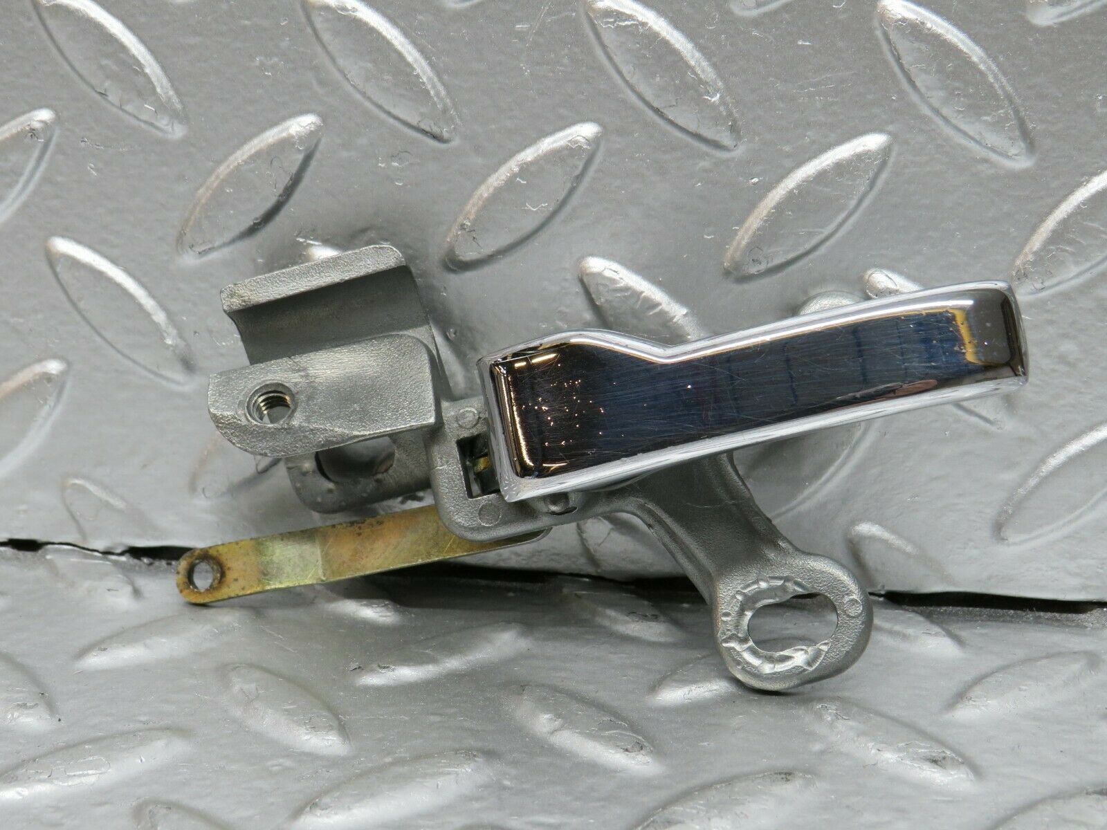 24471 Mercedes-Benz W108 Left Interior Door Handle 1157660119