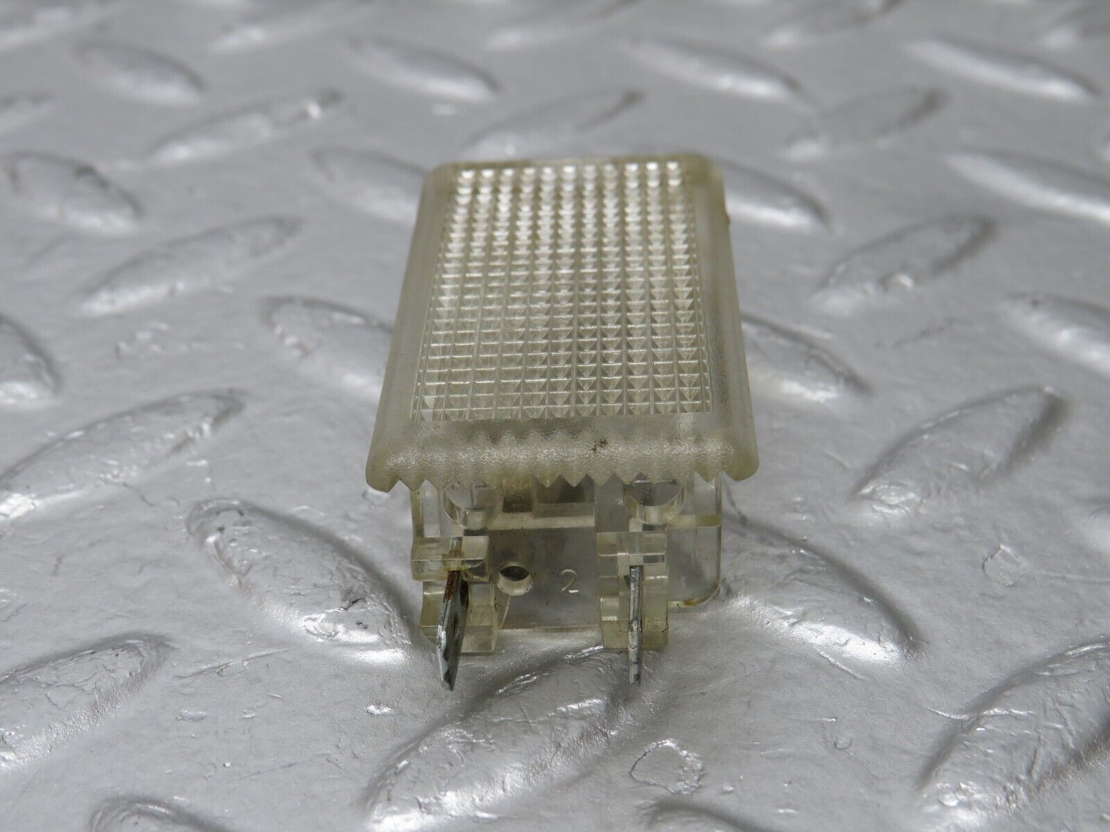 34642 Mercedes-Benz C126 380SEC Coupe Glove Box Light