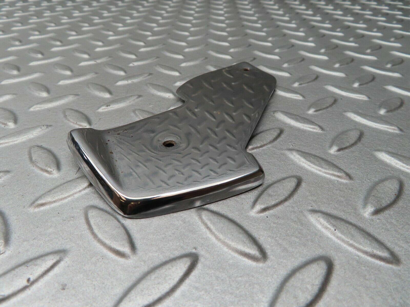 4639 Mercedes-Benz W114 280CE Coupe Right Door Chrome Cover