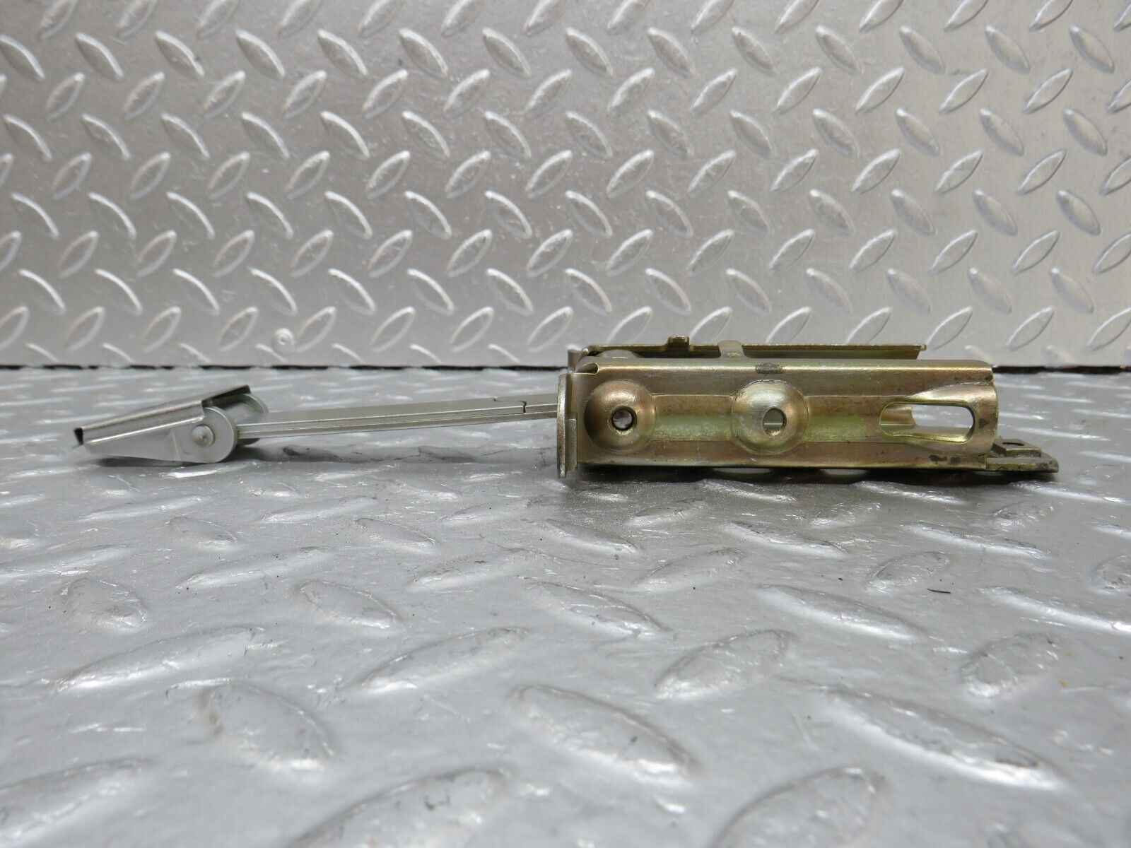 34690 Mercedes-Benz W210 320E Door Safety Check Strap