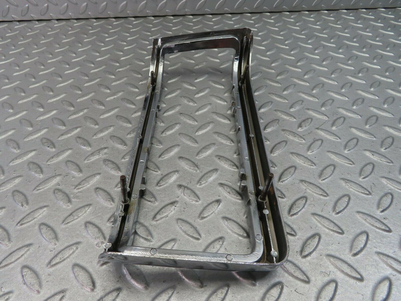 8508 Mercedes-Benz W115 Tail Light Chrome Frame Left 1158260159